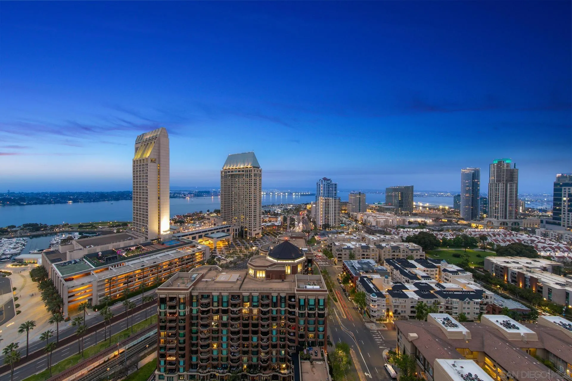 550 Front St. Unit 2304