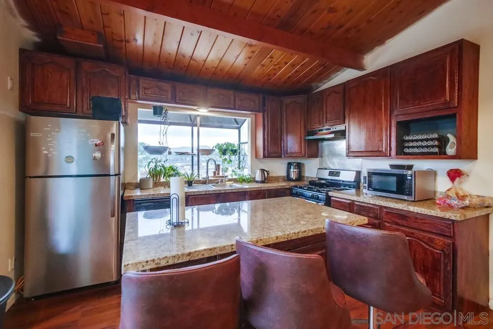 426 Phillips Way