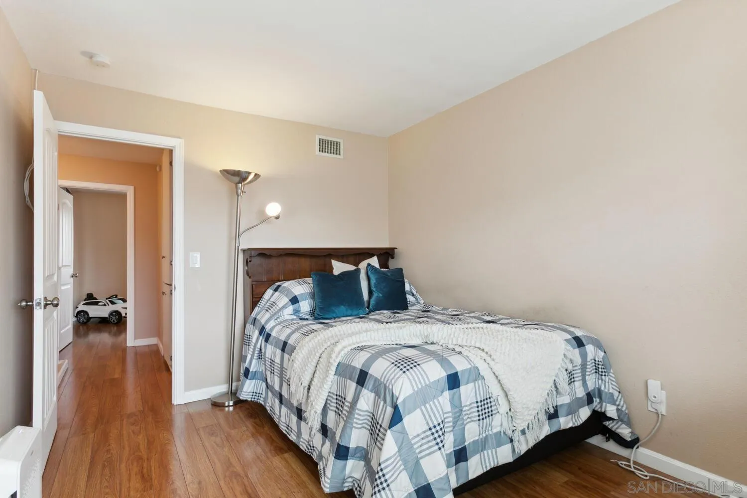 10132 Peaceful Ct