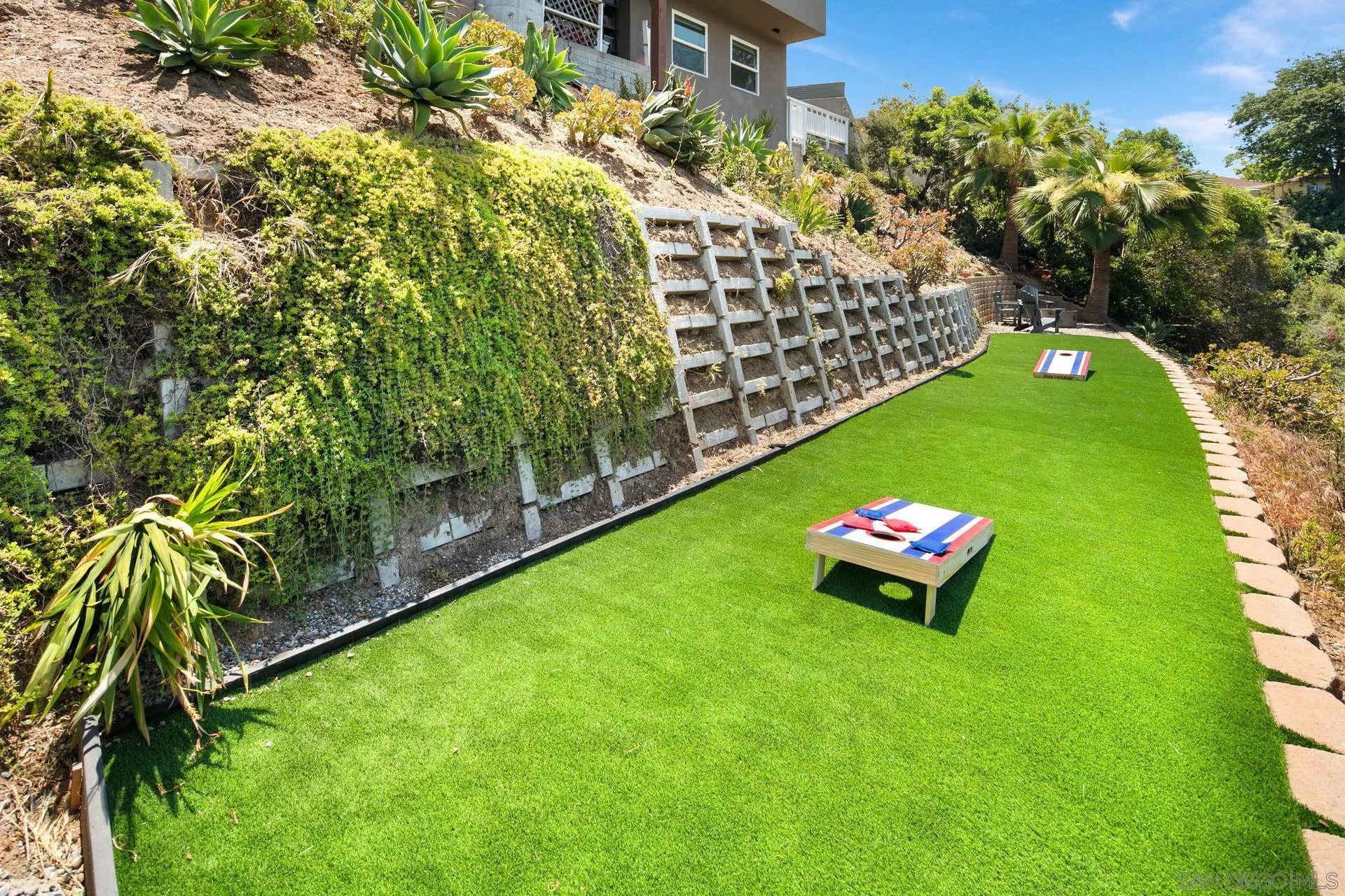 4882 Lucille Place