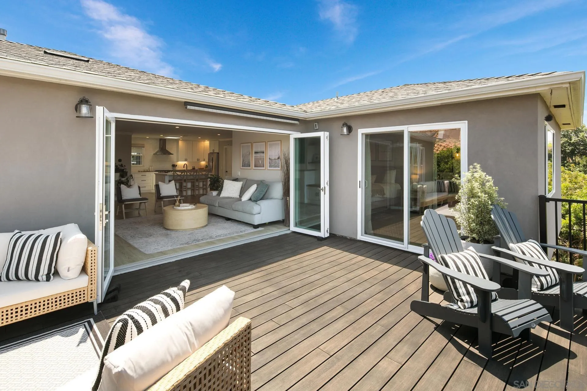 4882 Lucille Place