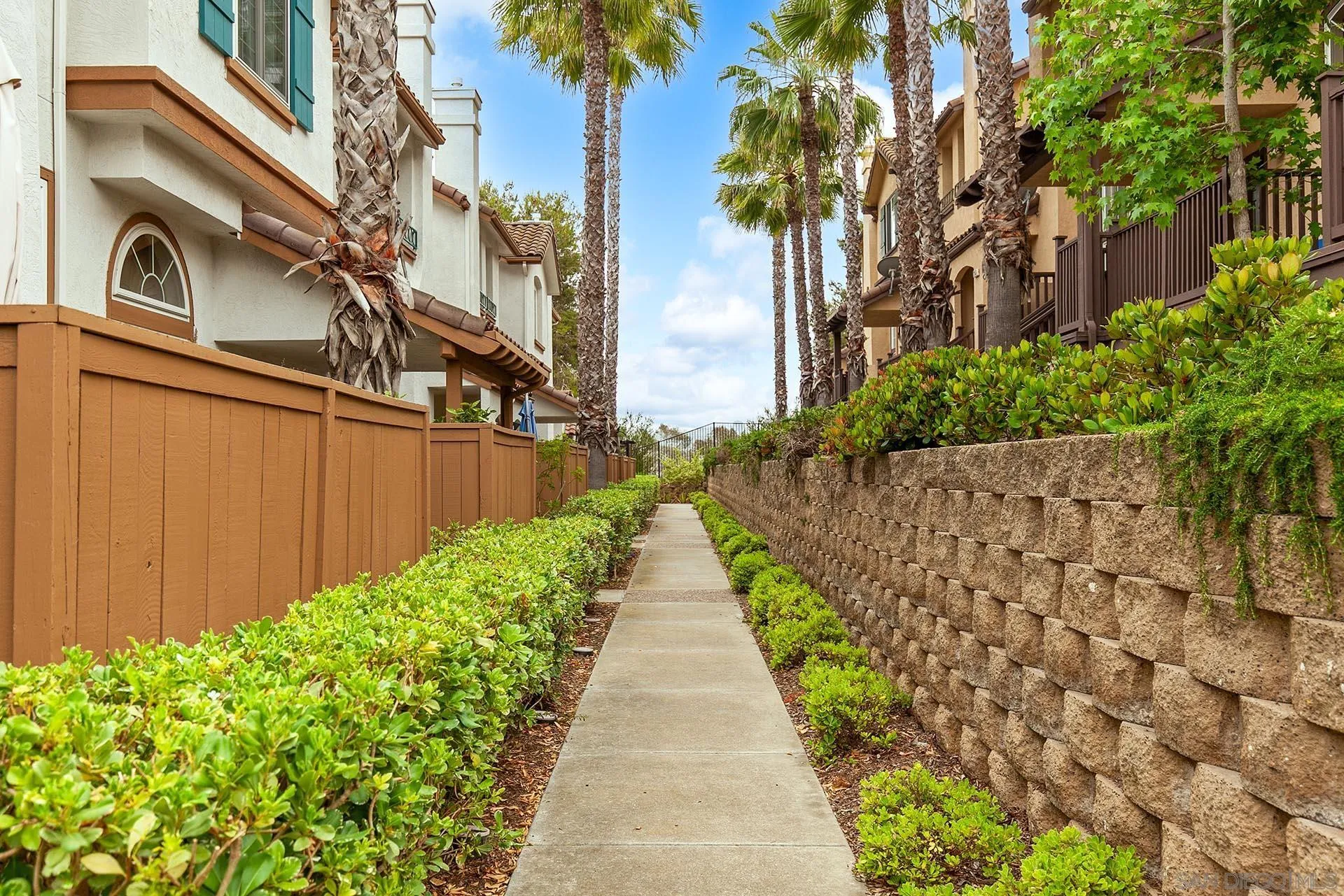 10288 Wateridge Cir Unit 250