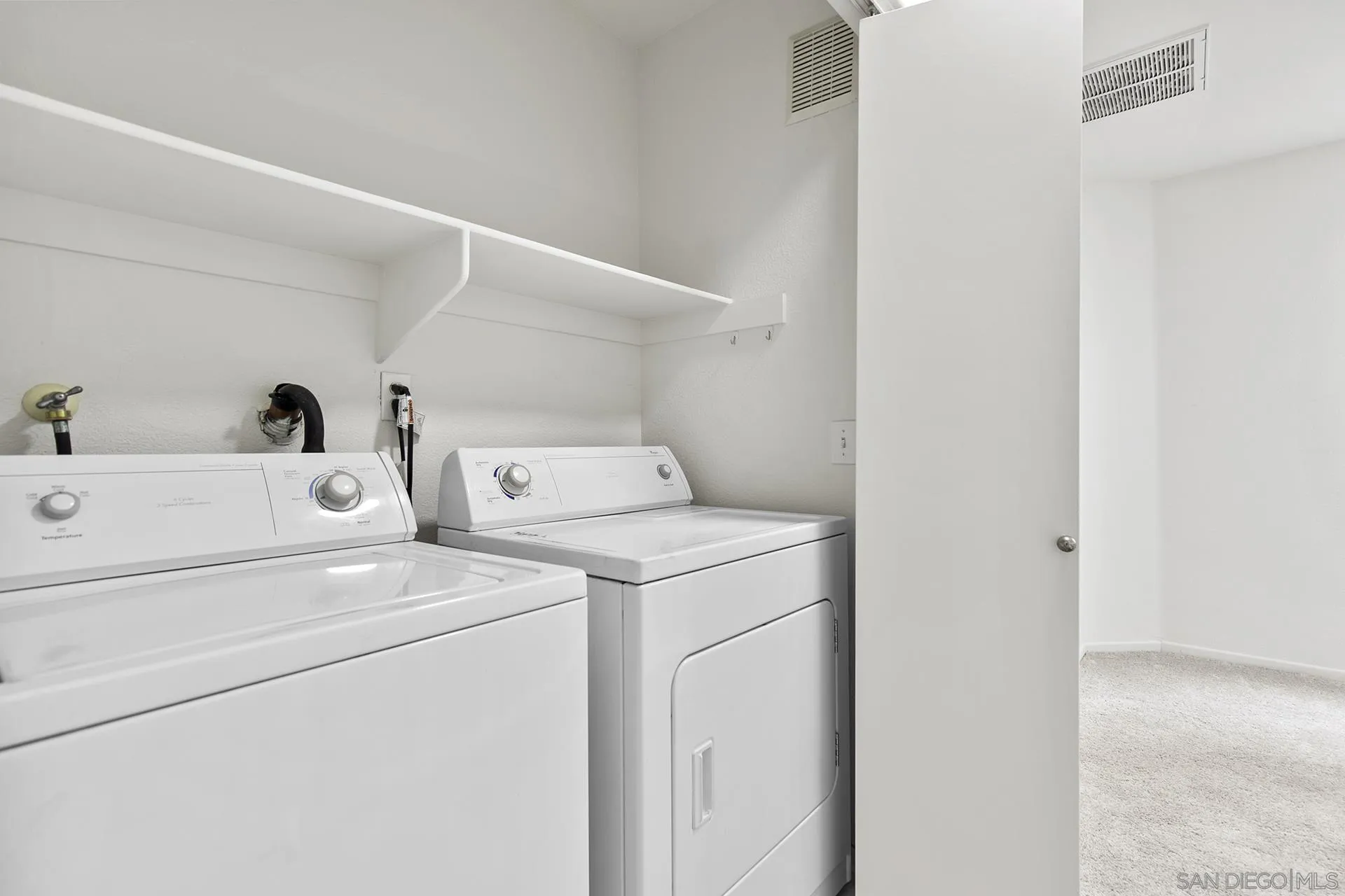 10288 Wateridge Cir Unit 250