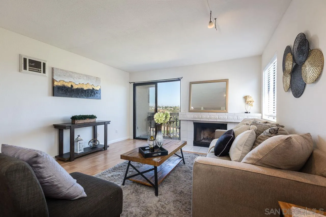 2905 Cowley Way Unit H