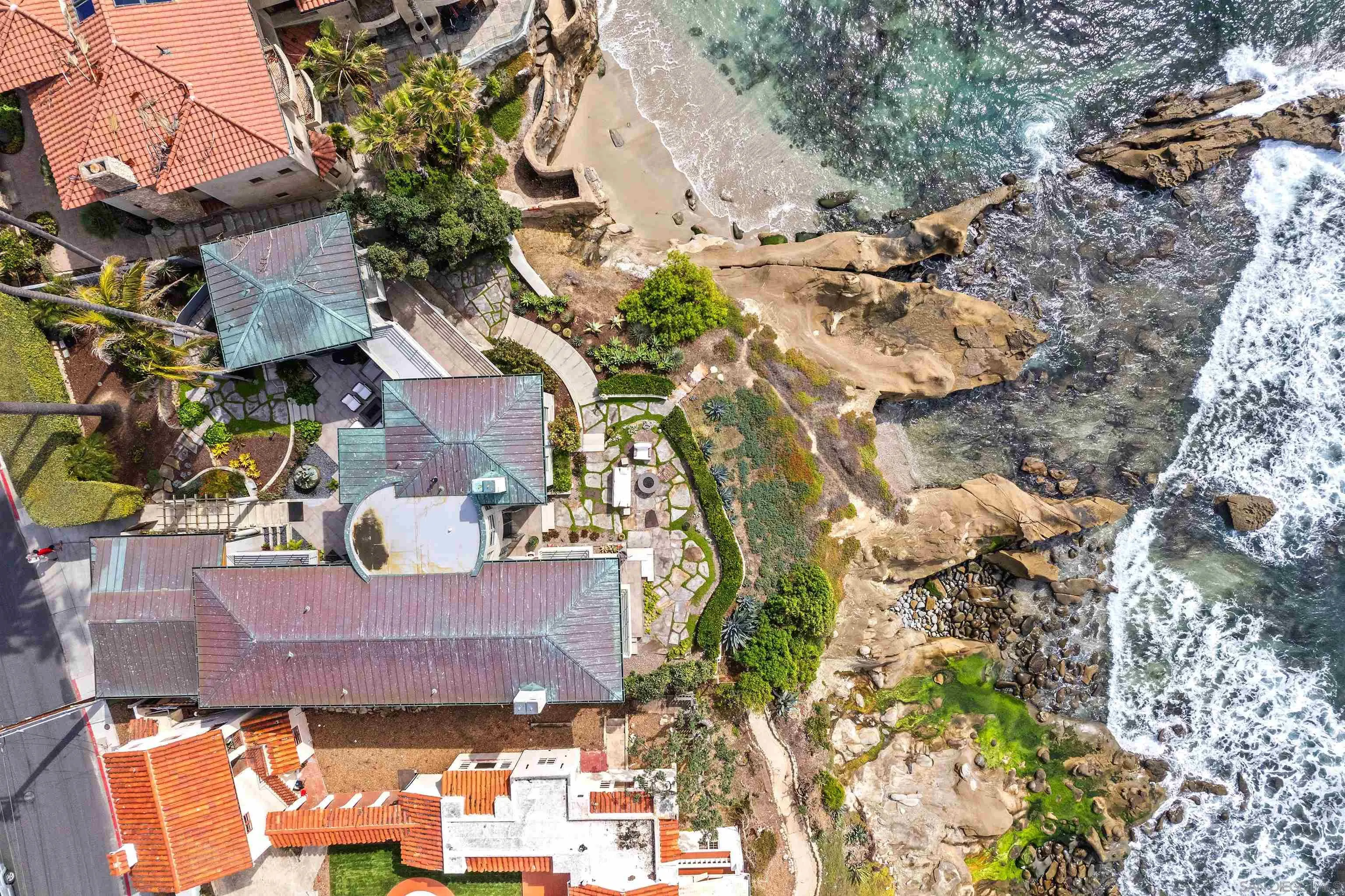 6106 Camino De La Costa