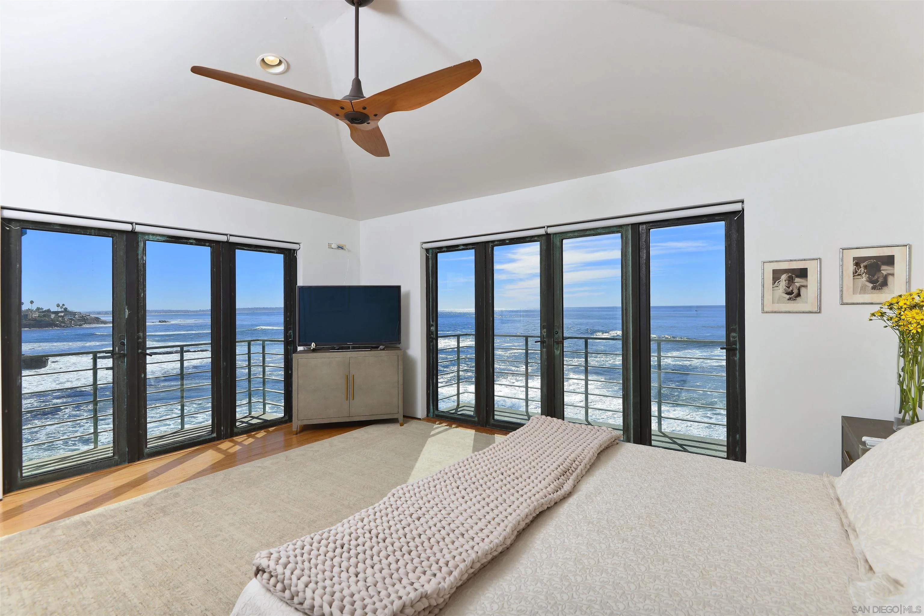 6106 Camino De La Costa