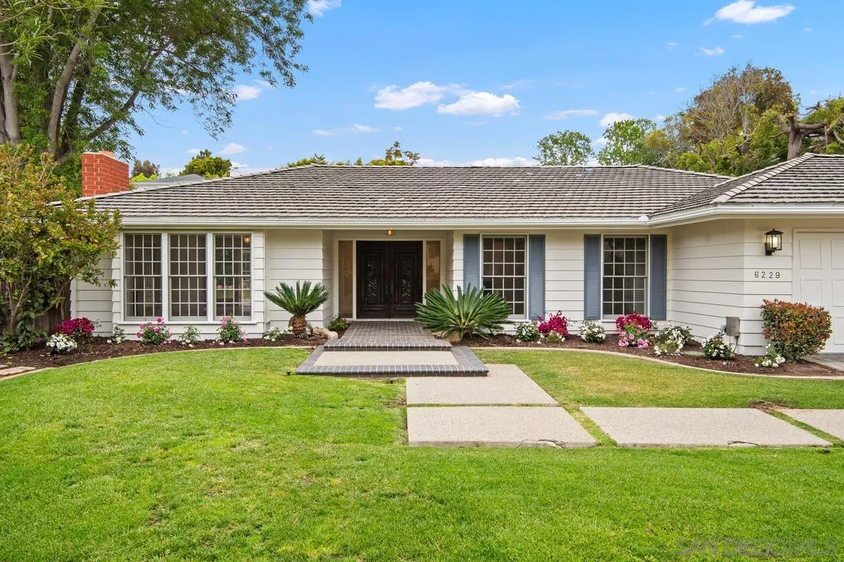 6229 La Jolla Mesa Dr