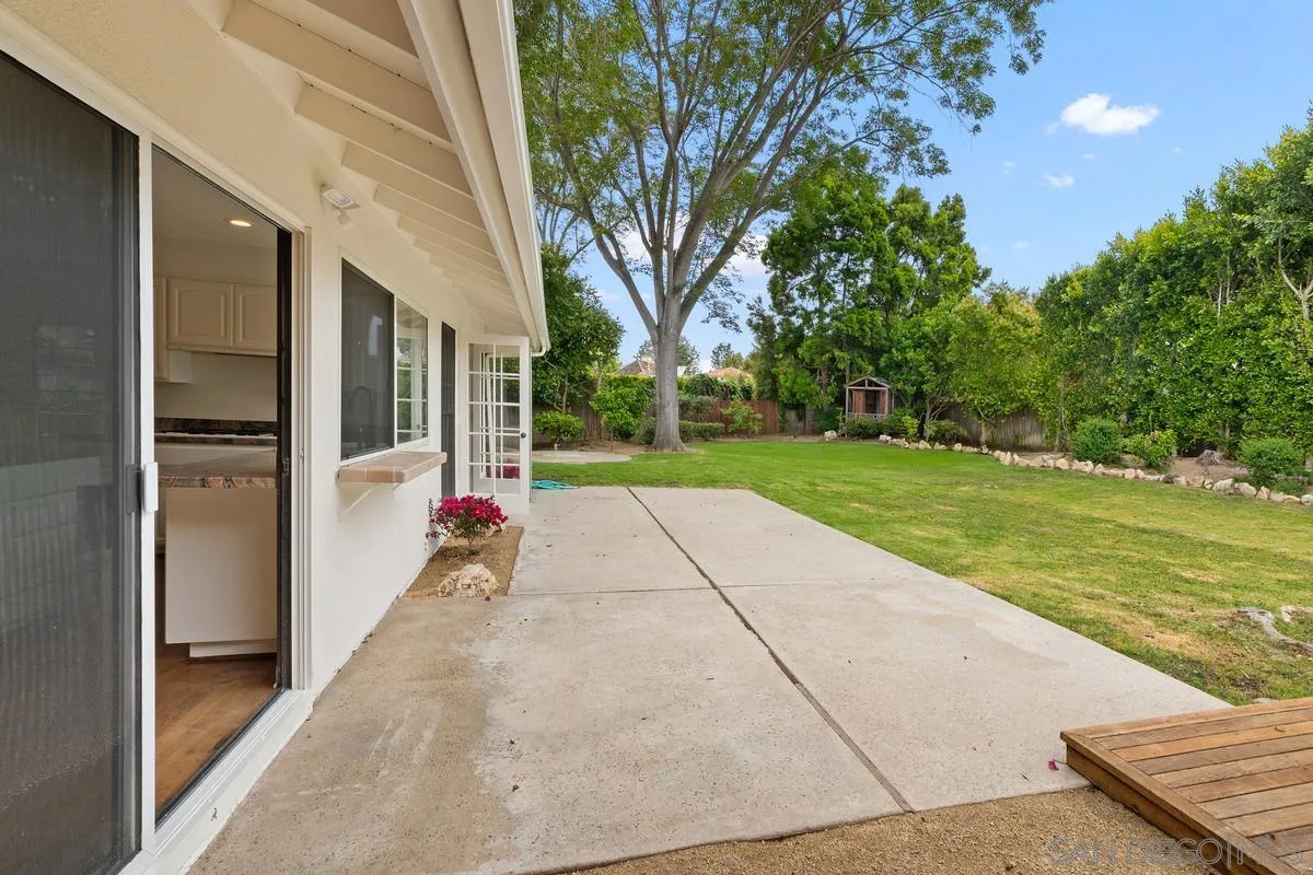 6229 La Jolla Mesa Dr
