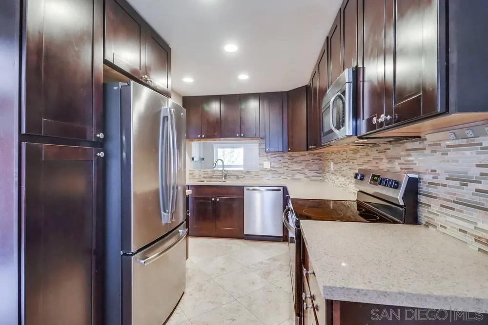 6960 Golfcrest Dr Unit B320