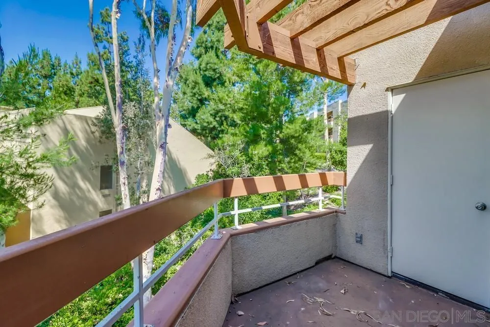 6960 Golfcrest Dr Unit B320