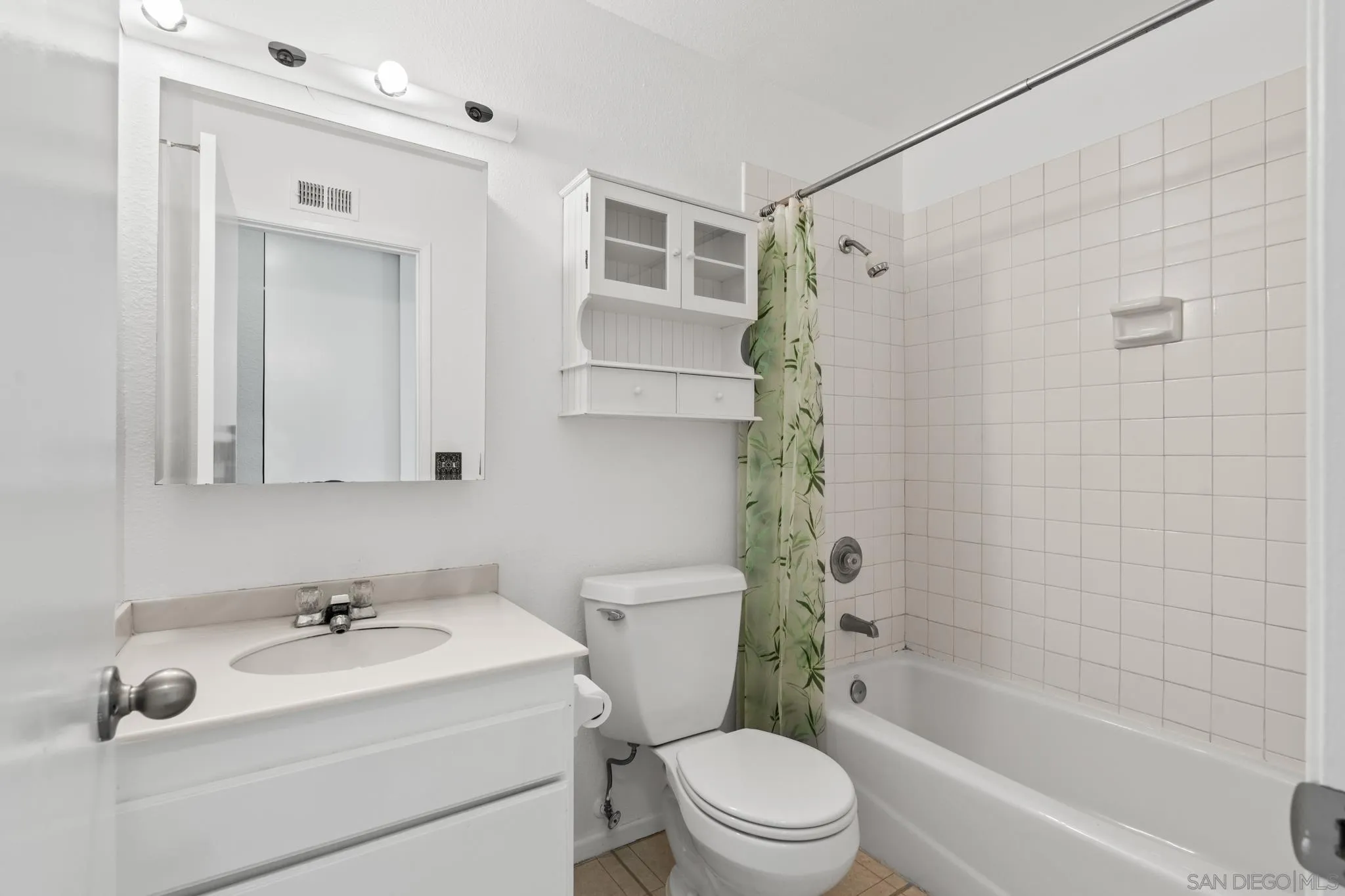9136 Kensett Pl