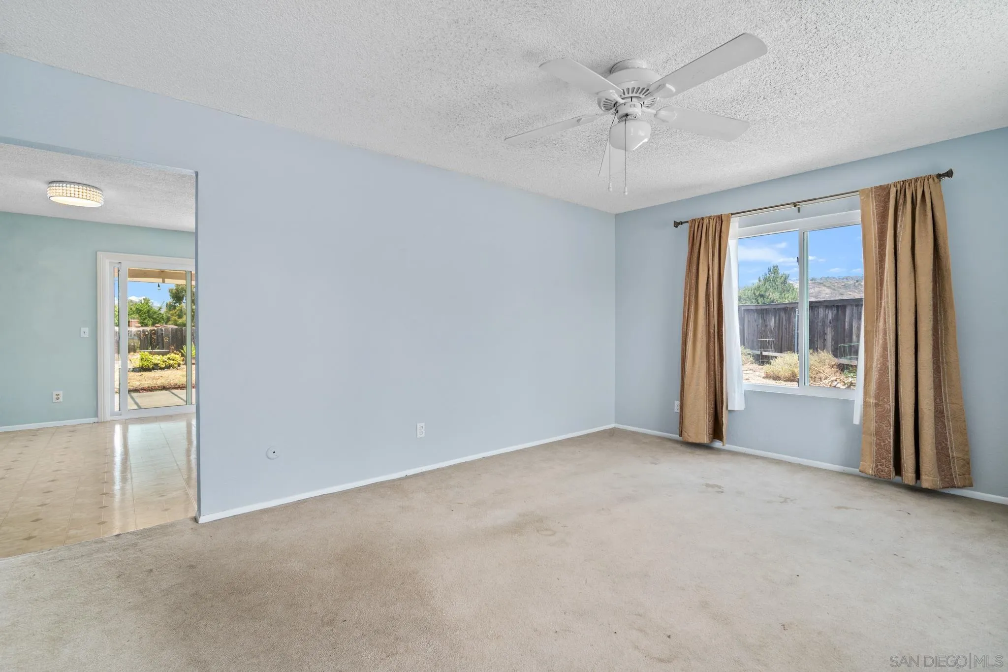 9136 Kensett Pl