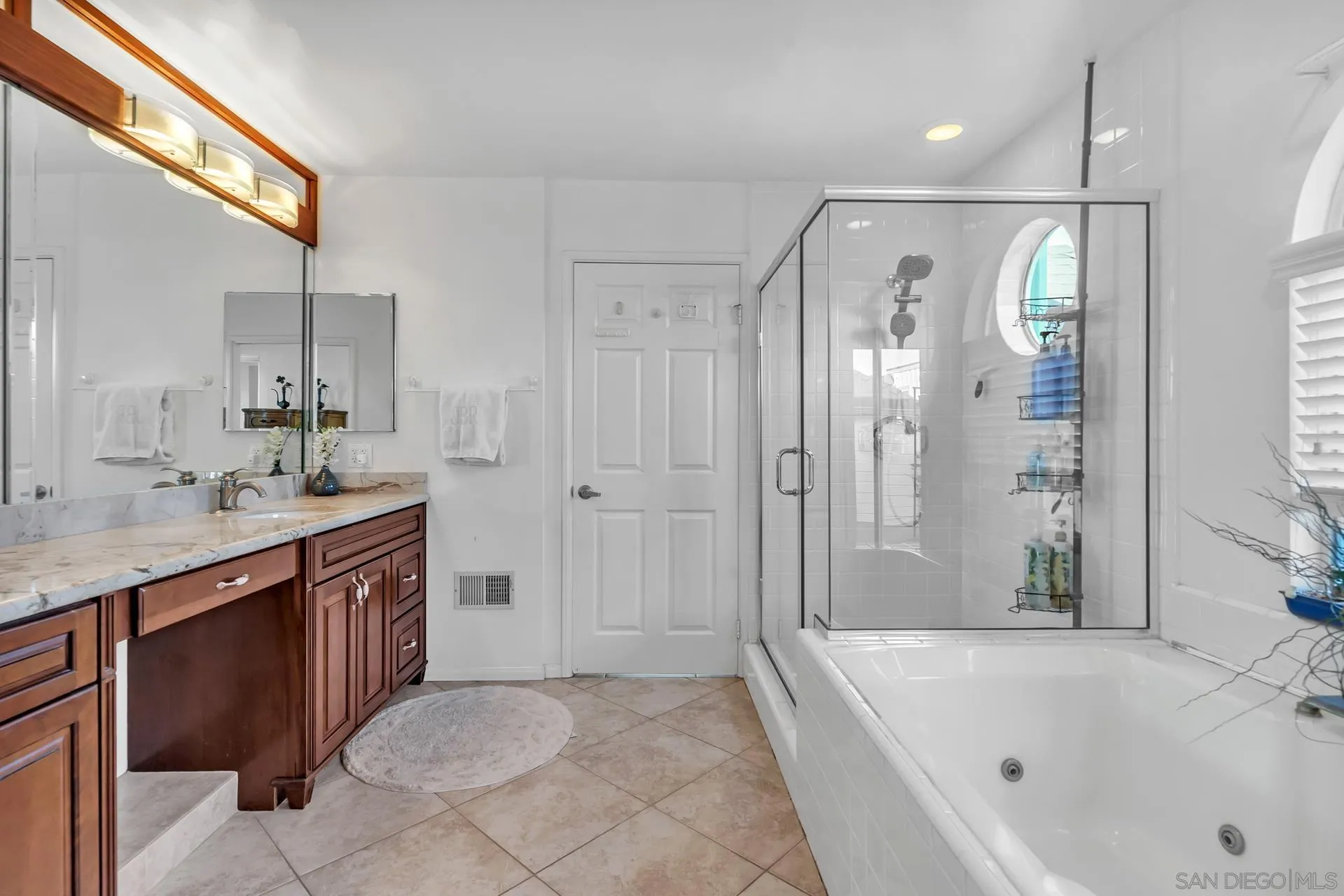829 Seagirt Ct