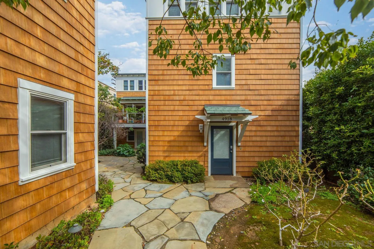 4920 Del Mar Ave