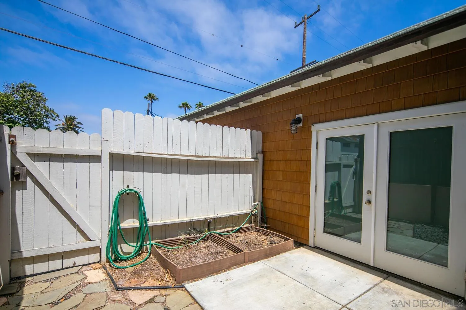 4920 Del Mar Ave
