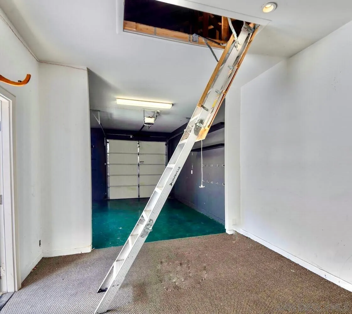 4920 Del Mar Ave