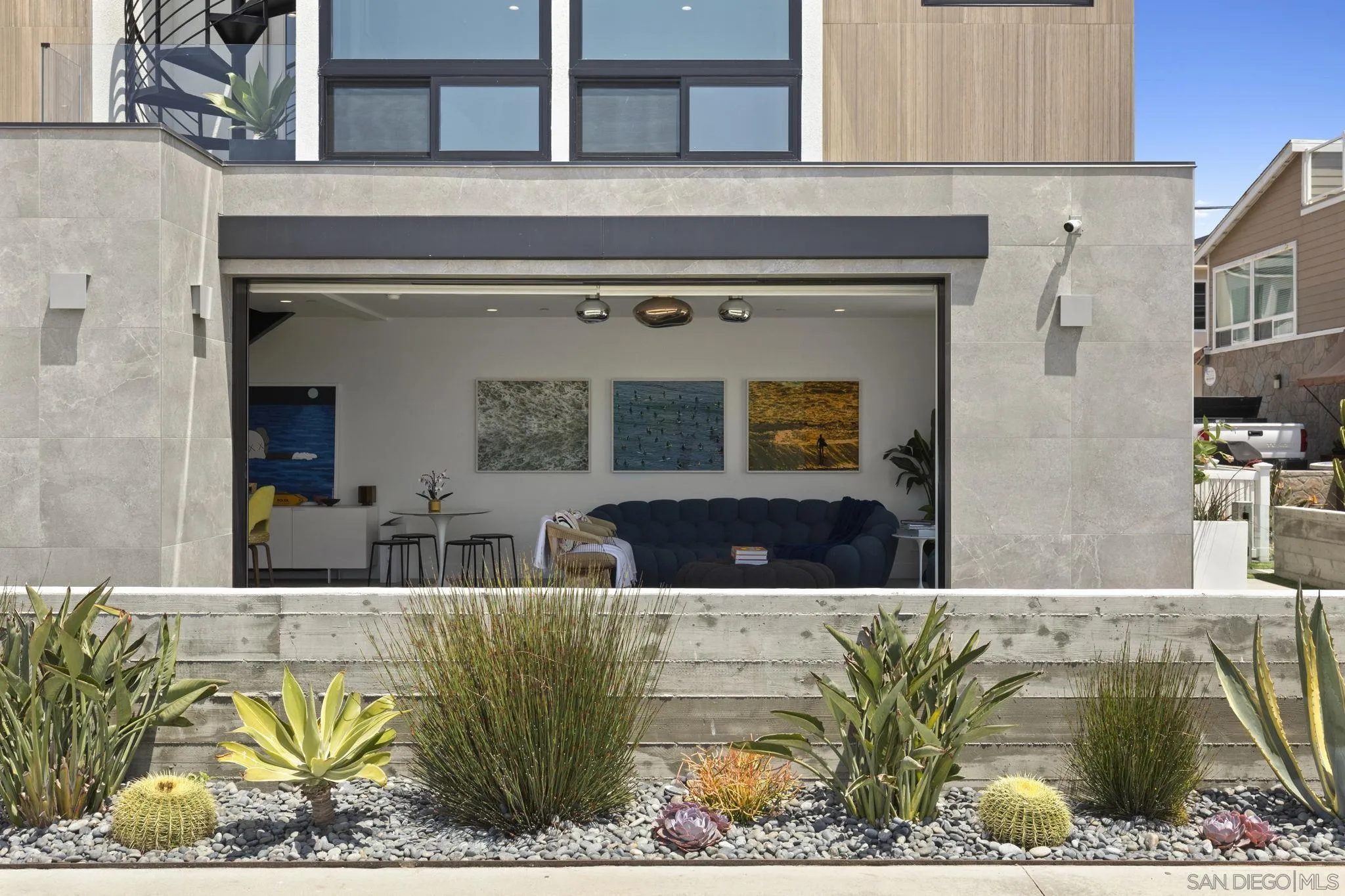 3865 Ocean Front Walk