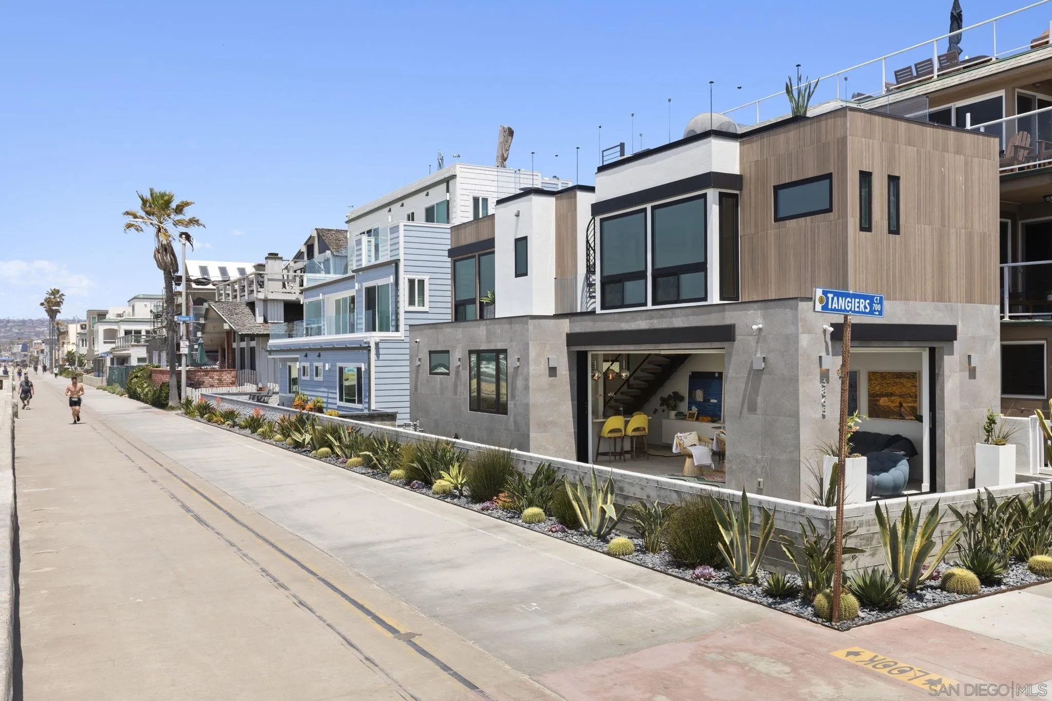 3865 Ocean Front Walk