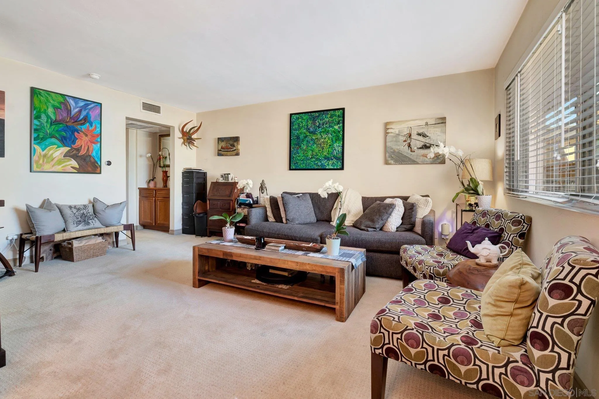 1030 Robinson Ave Unit 204