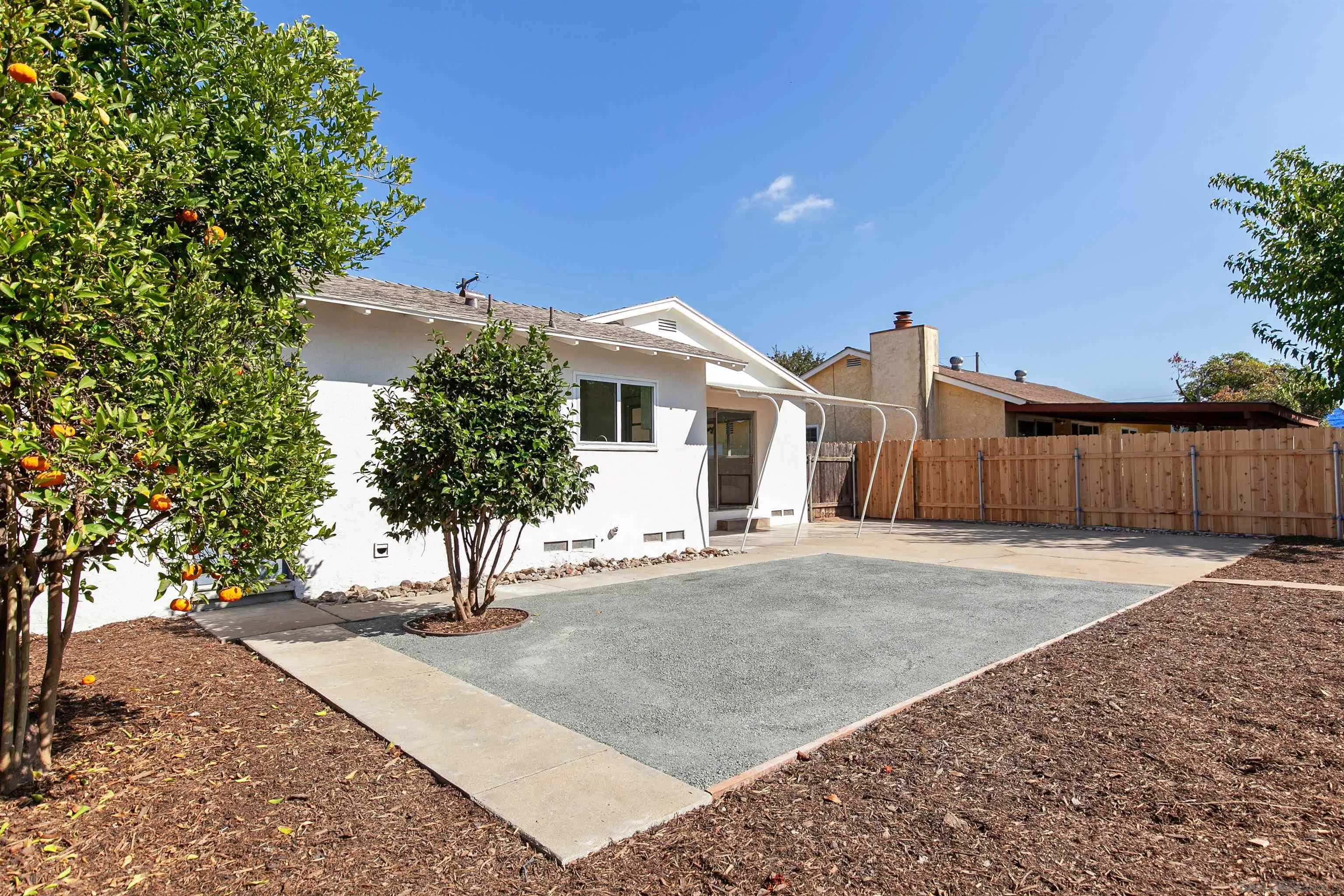 564 Ann Street