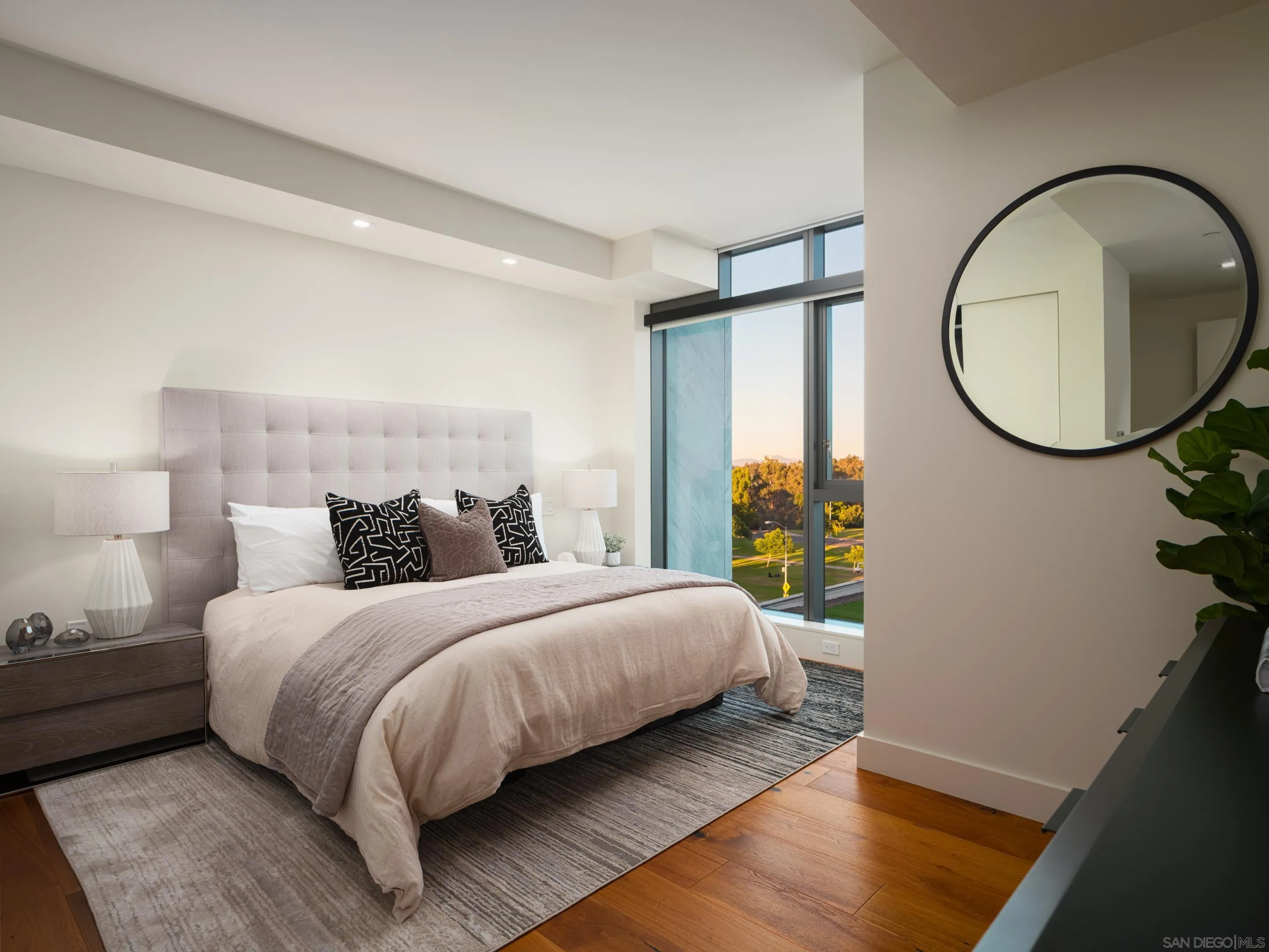2855 5th Ave Unit 503