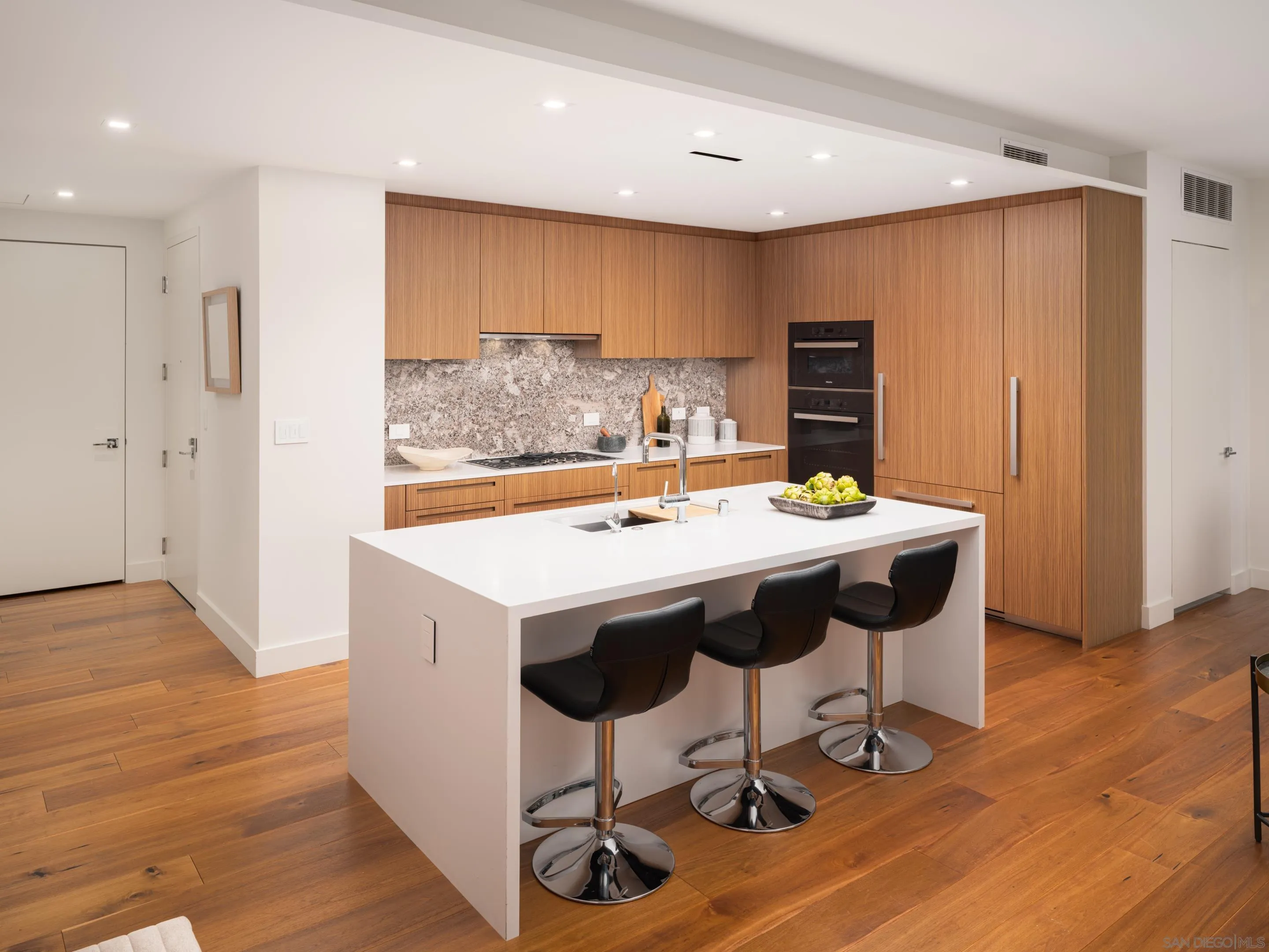 2855 5th Ave Unit 503