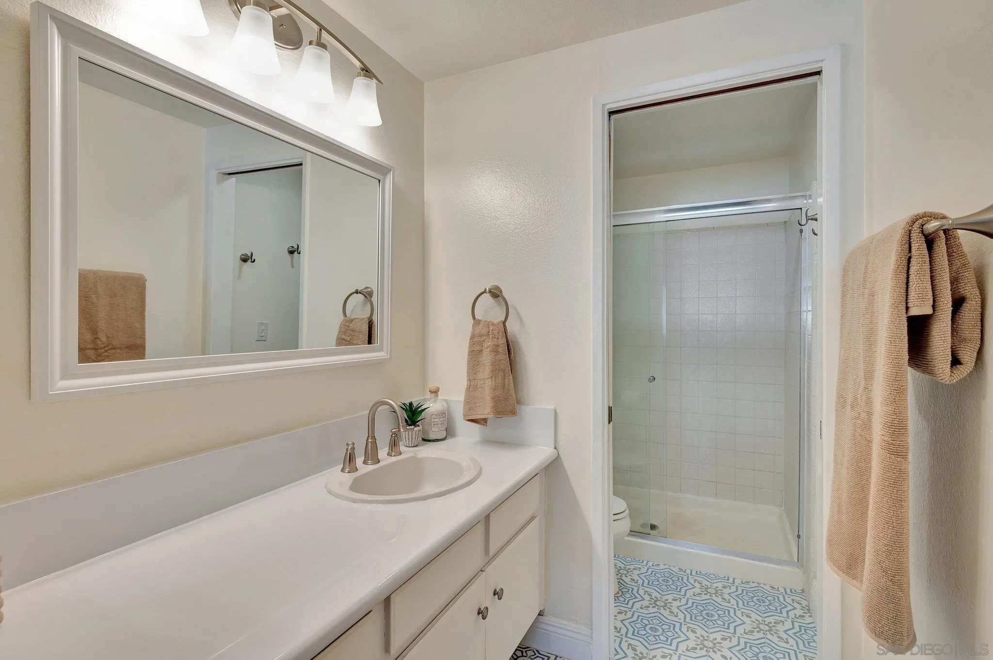 623 Whitney Way Unit 141
