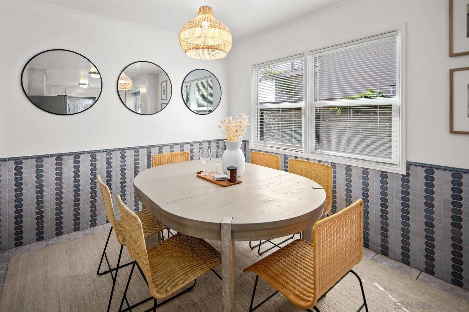 4303 Montalvo St.