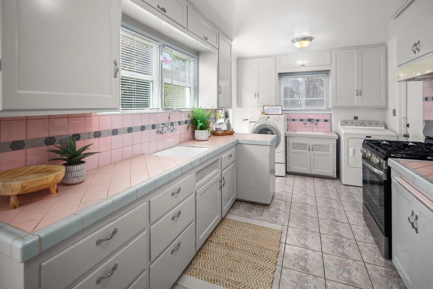 4303 Montalvo St.