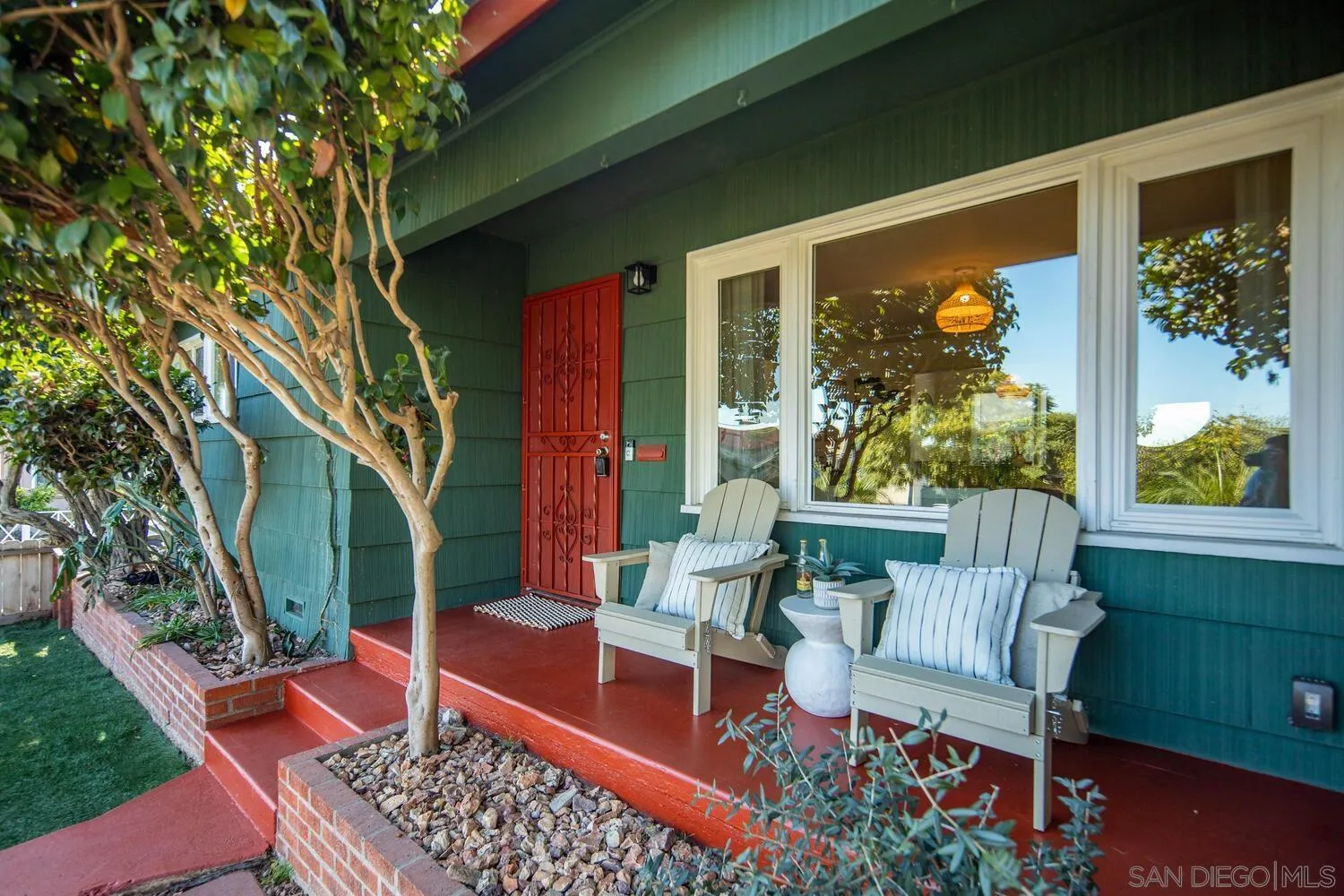 4303 Montalvo St.