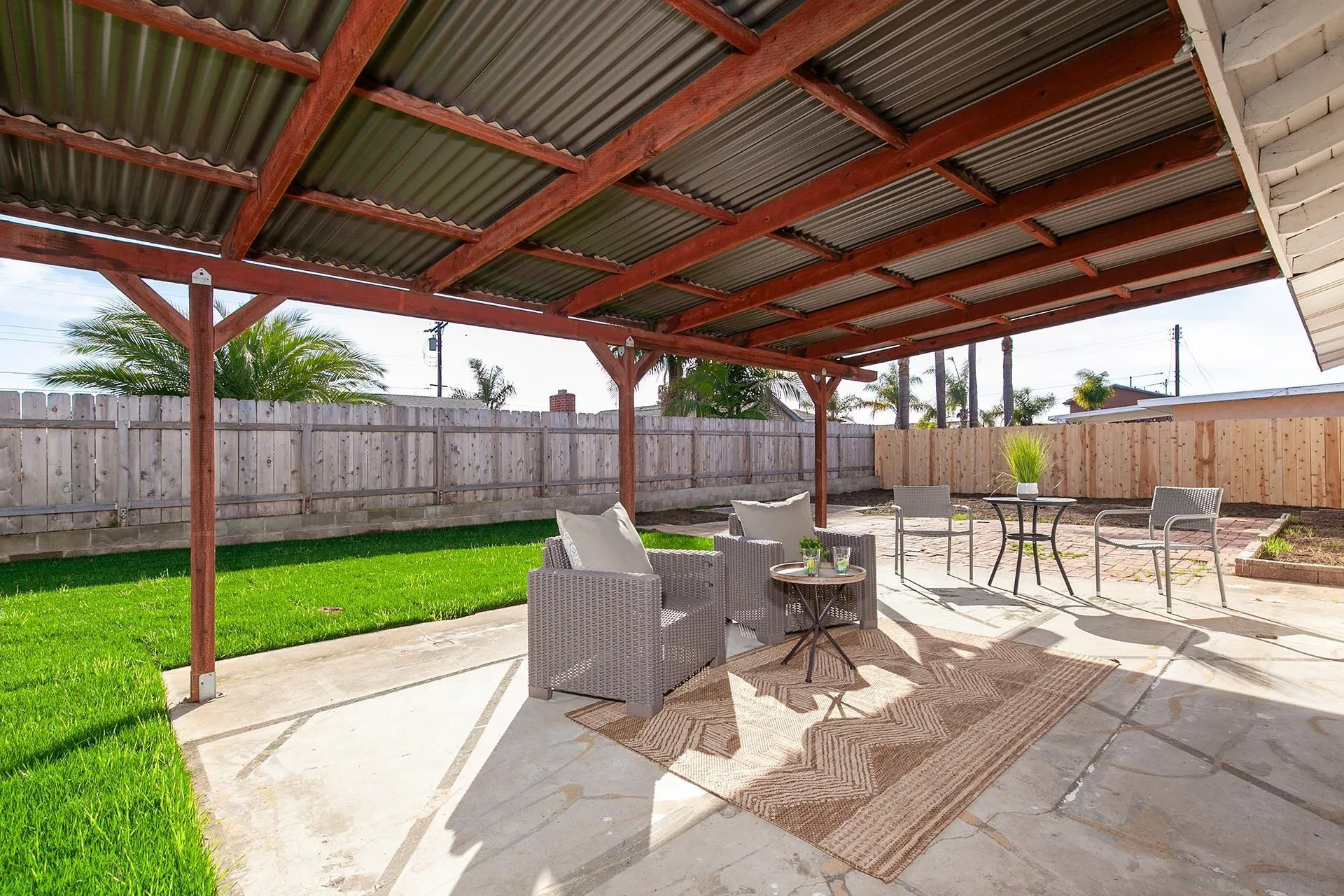 4431 Mount Bigelow Dr