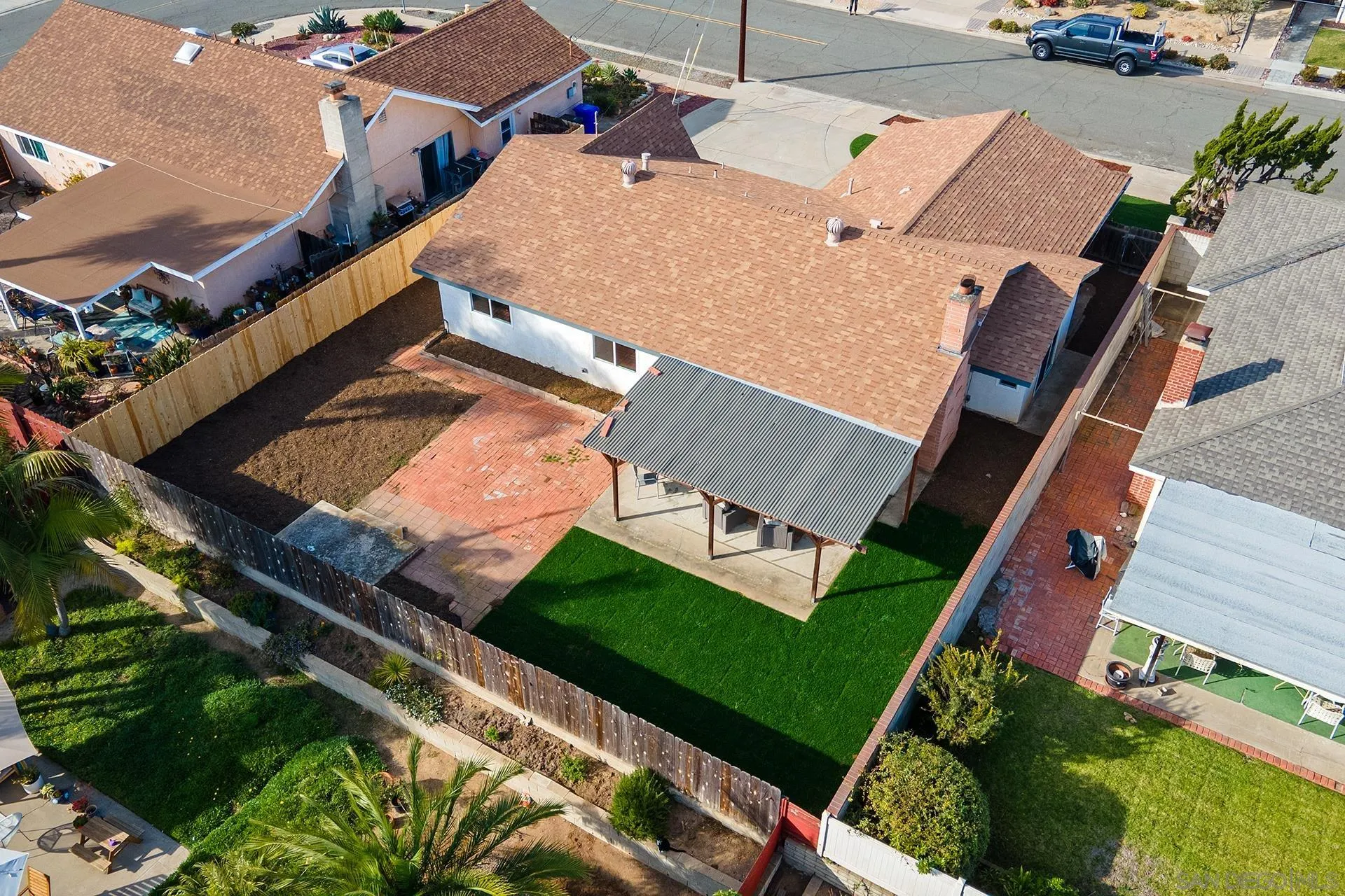 4431 Mount Bigelow Dr