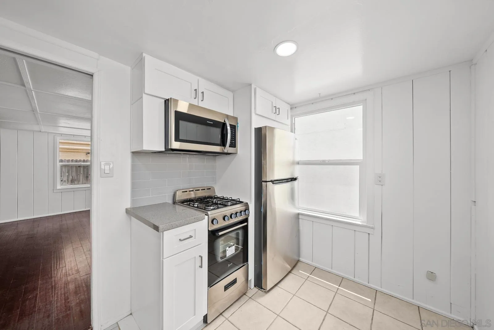 4469-75 Altadena Avenue