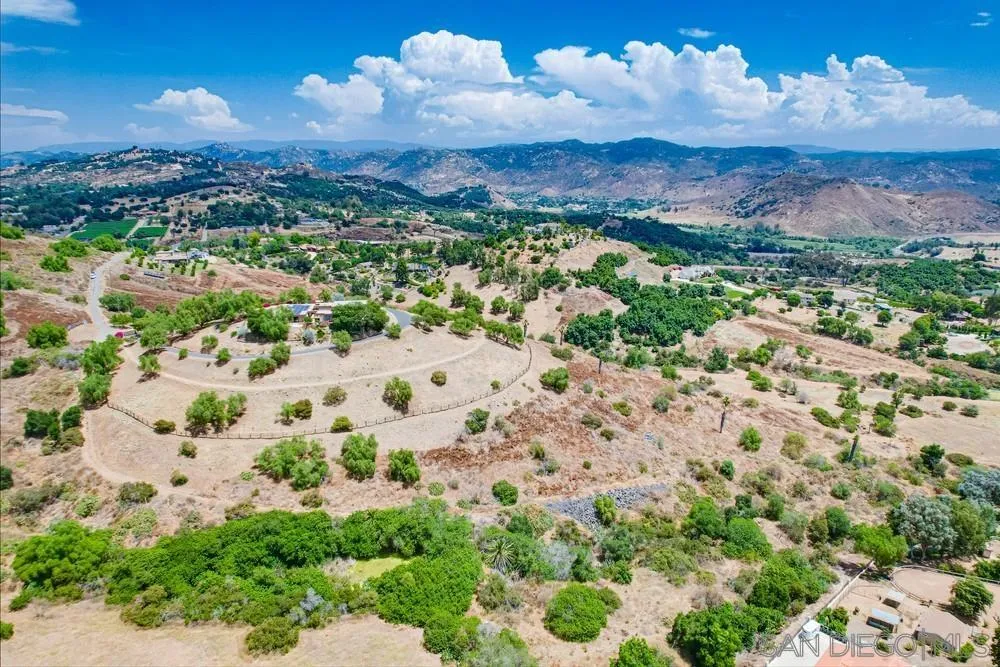0000 San Pasqual Valley Rd Unit 0000
