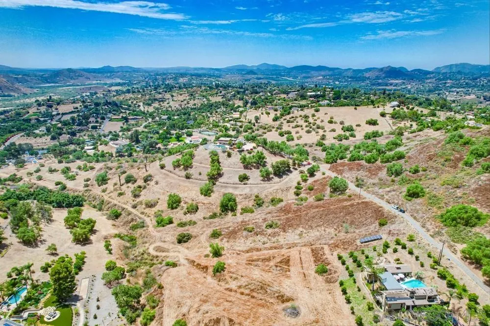 0000 San Pasqual Valley Rd Unit 0000