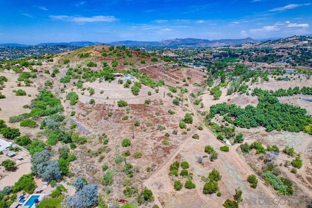 0000 San Pasqual Valley Rd Unit 0000