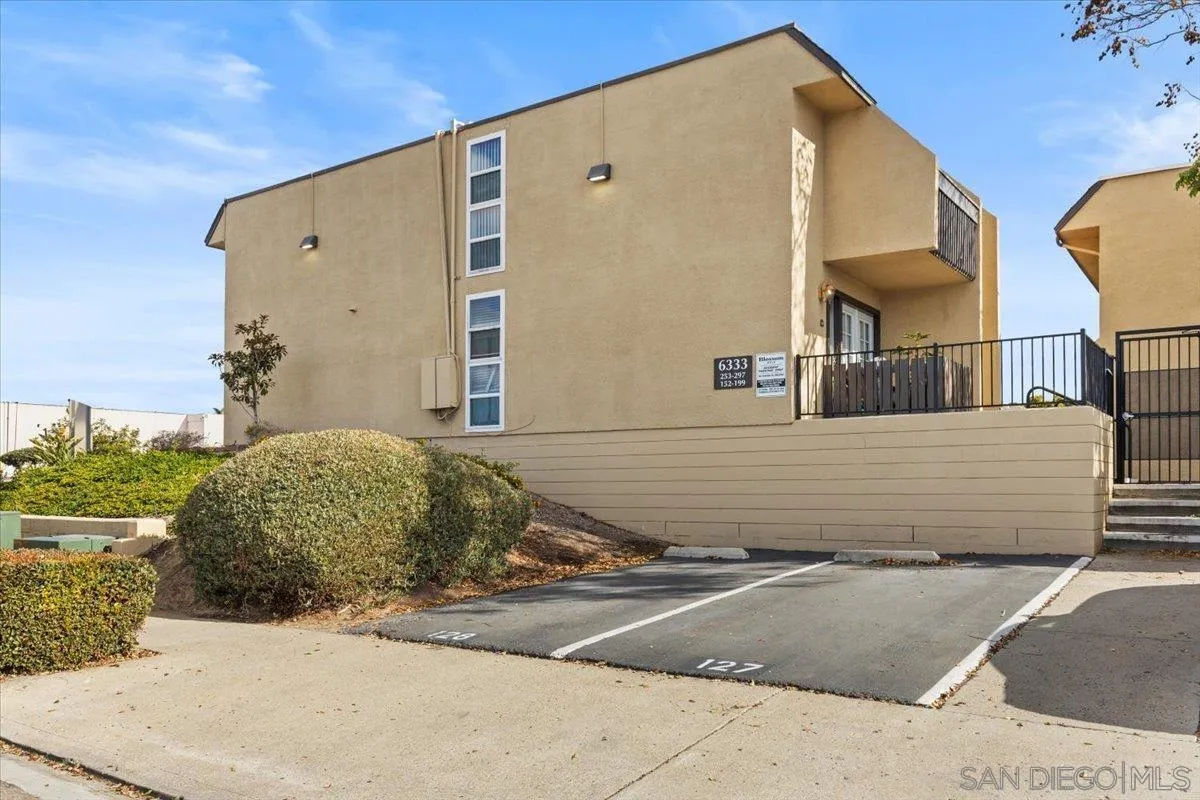 6333 Mount Ada Road Unit 279
