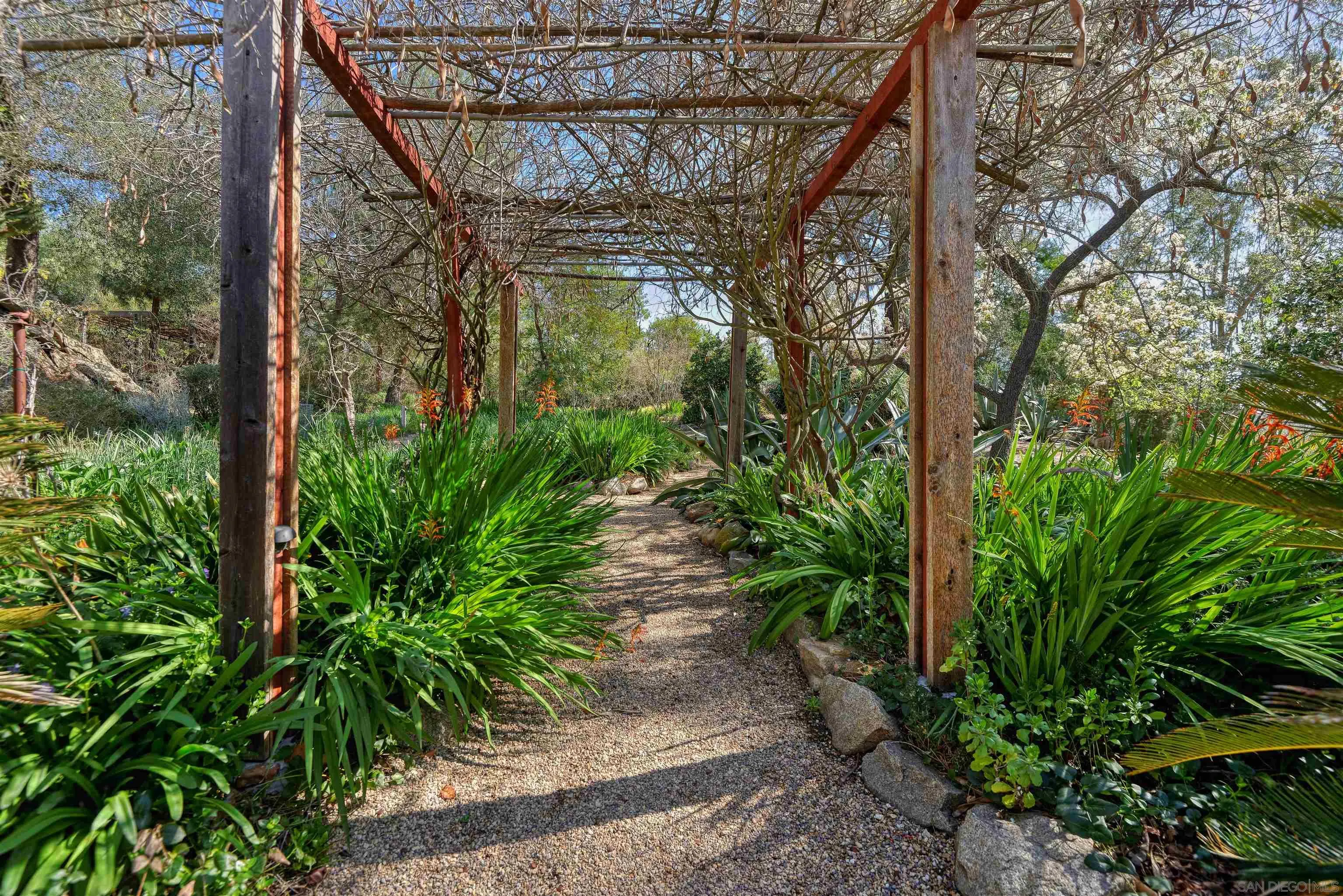 16540 Green Valley Truck Trail