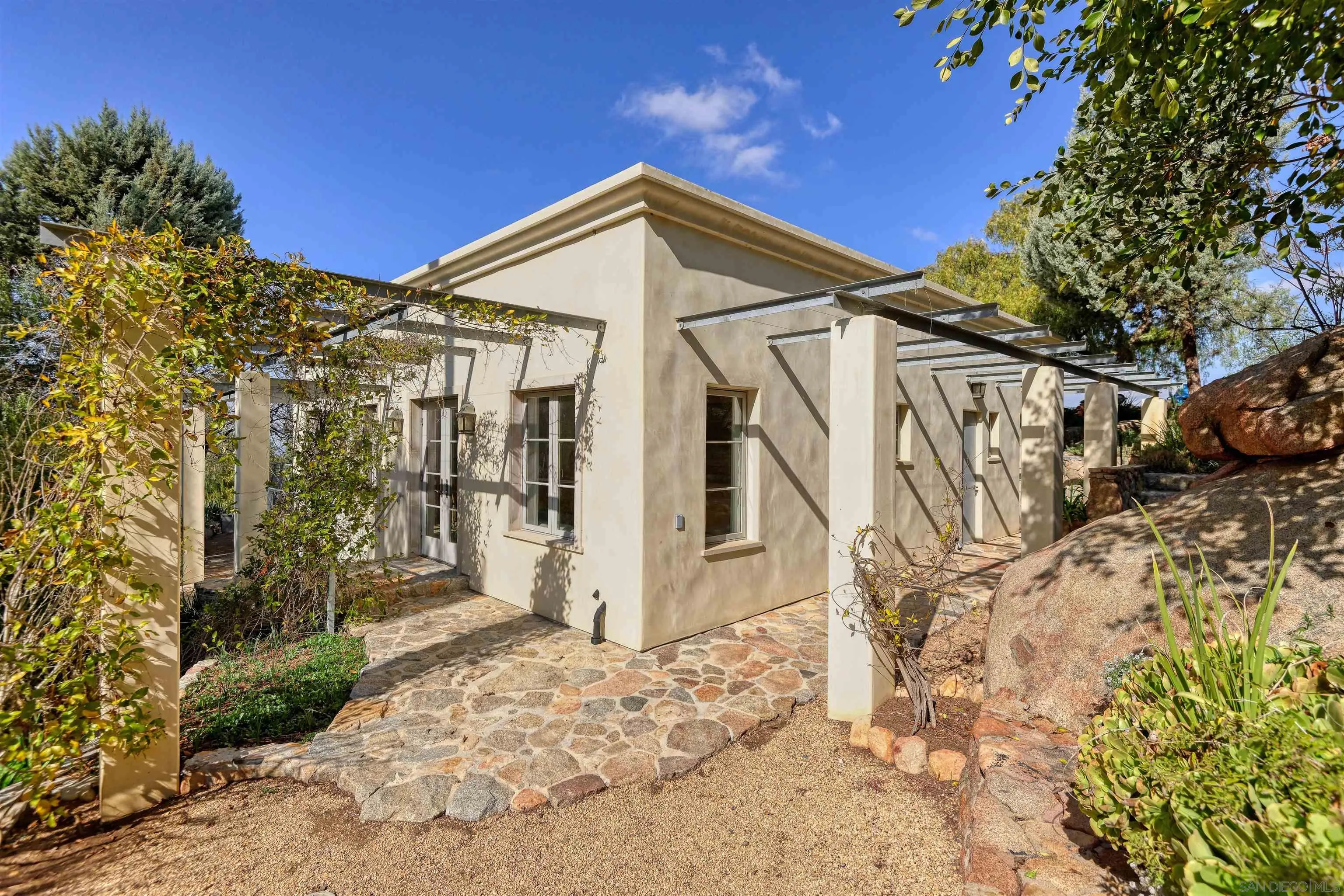 16540 Green Valley Truck Trail