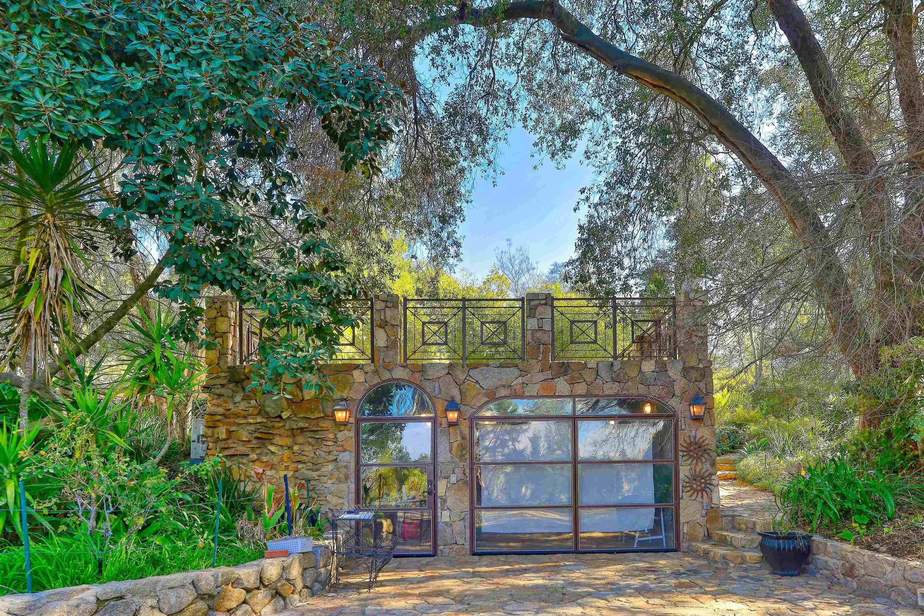 16540 Green Valley Truck Trail