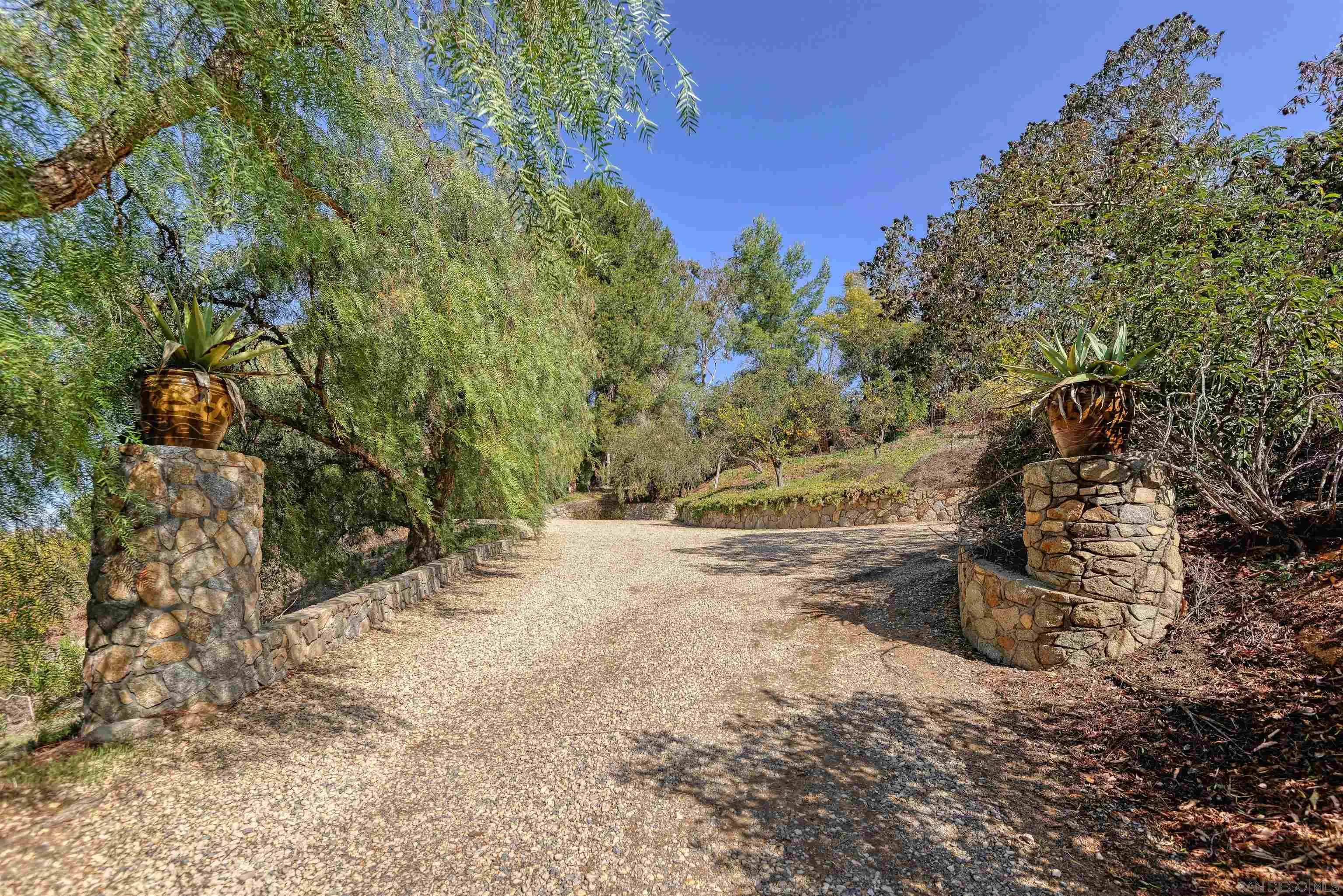 16540 Green Valley Truck Trail