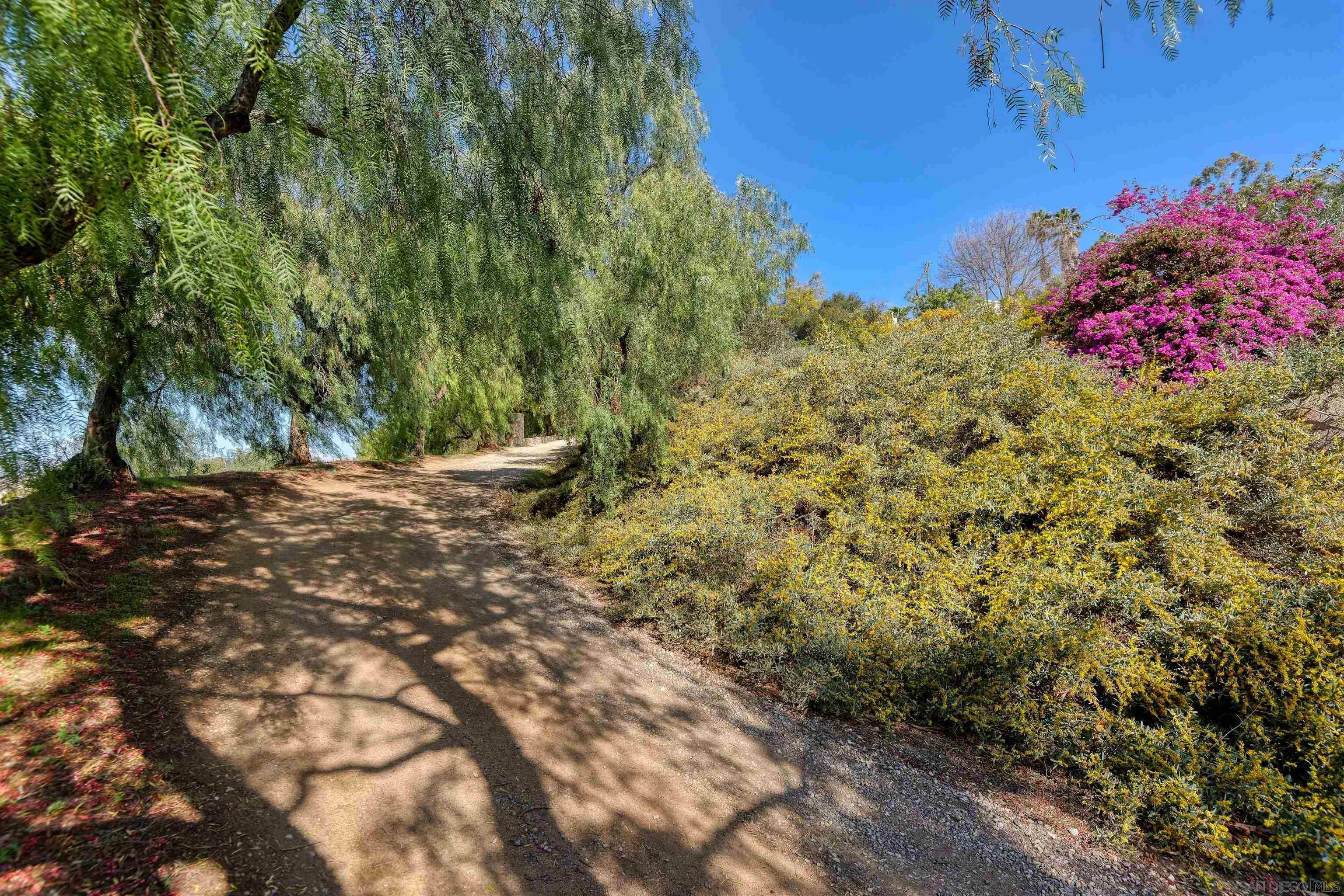 16540 Green Valley Truck Trail