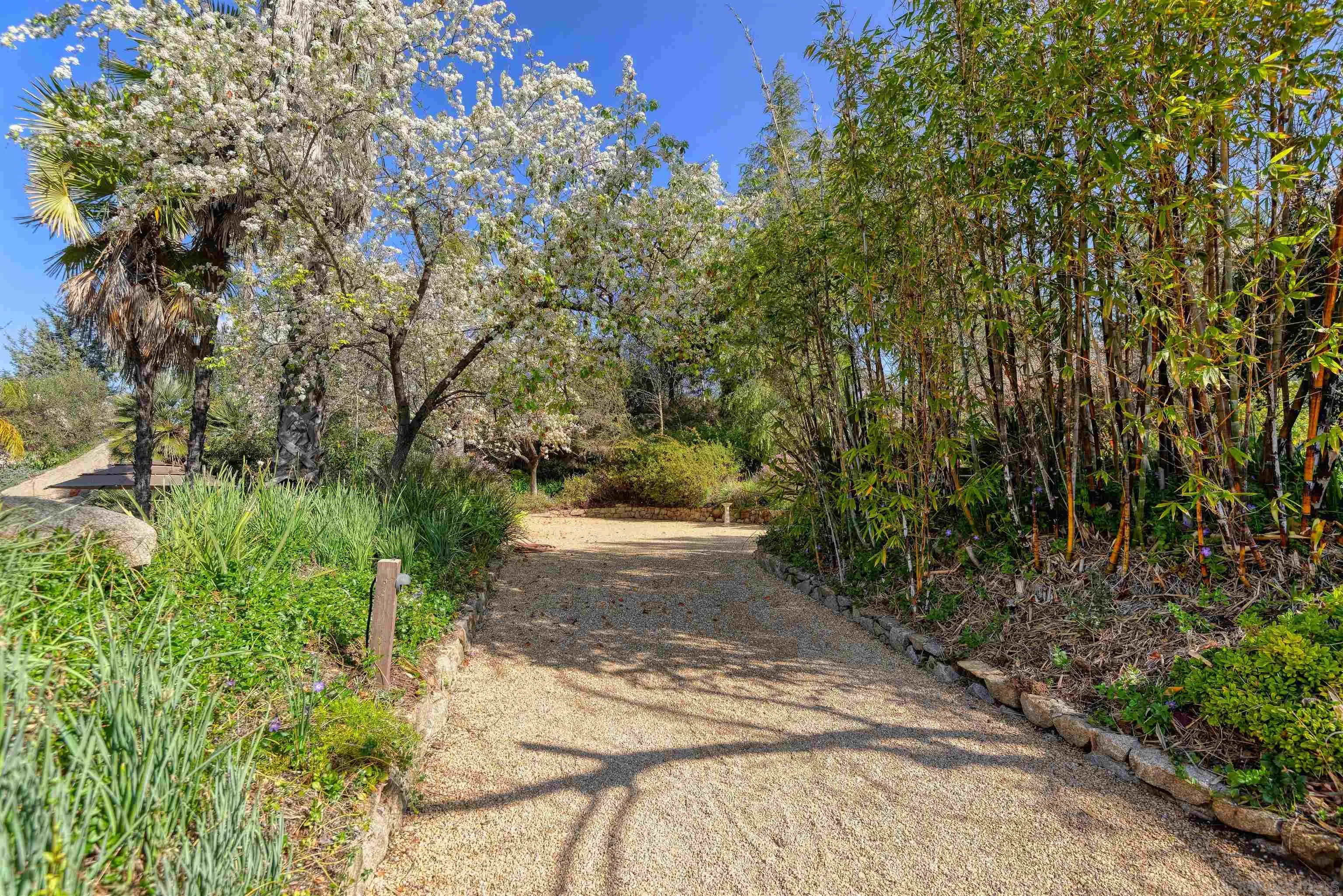 16540 Green Valley Truck Trail