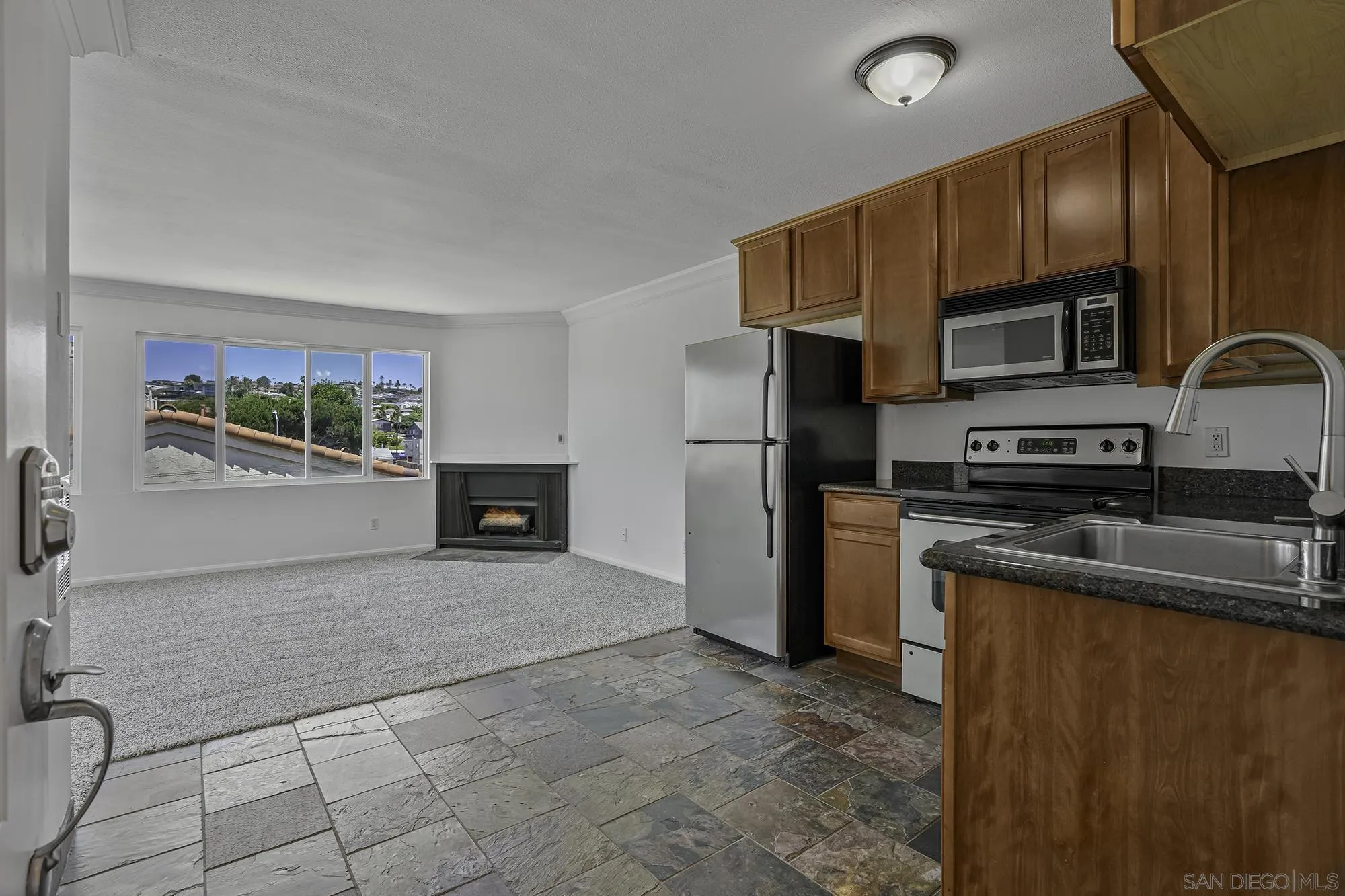 860 Turquoise St Unit 322