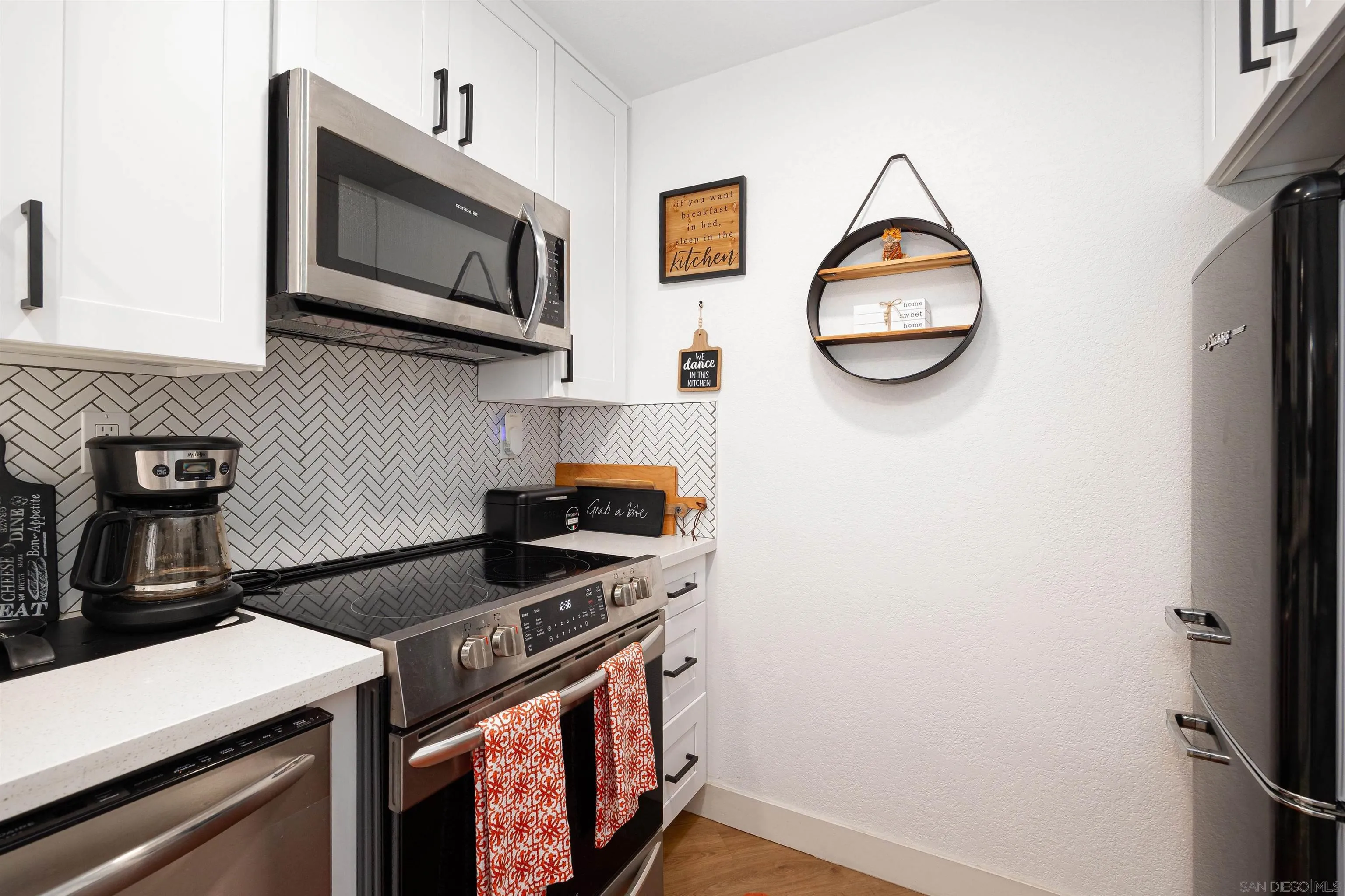9765 Mesa Springs Way Unit 66