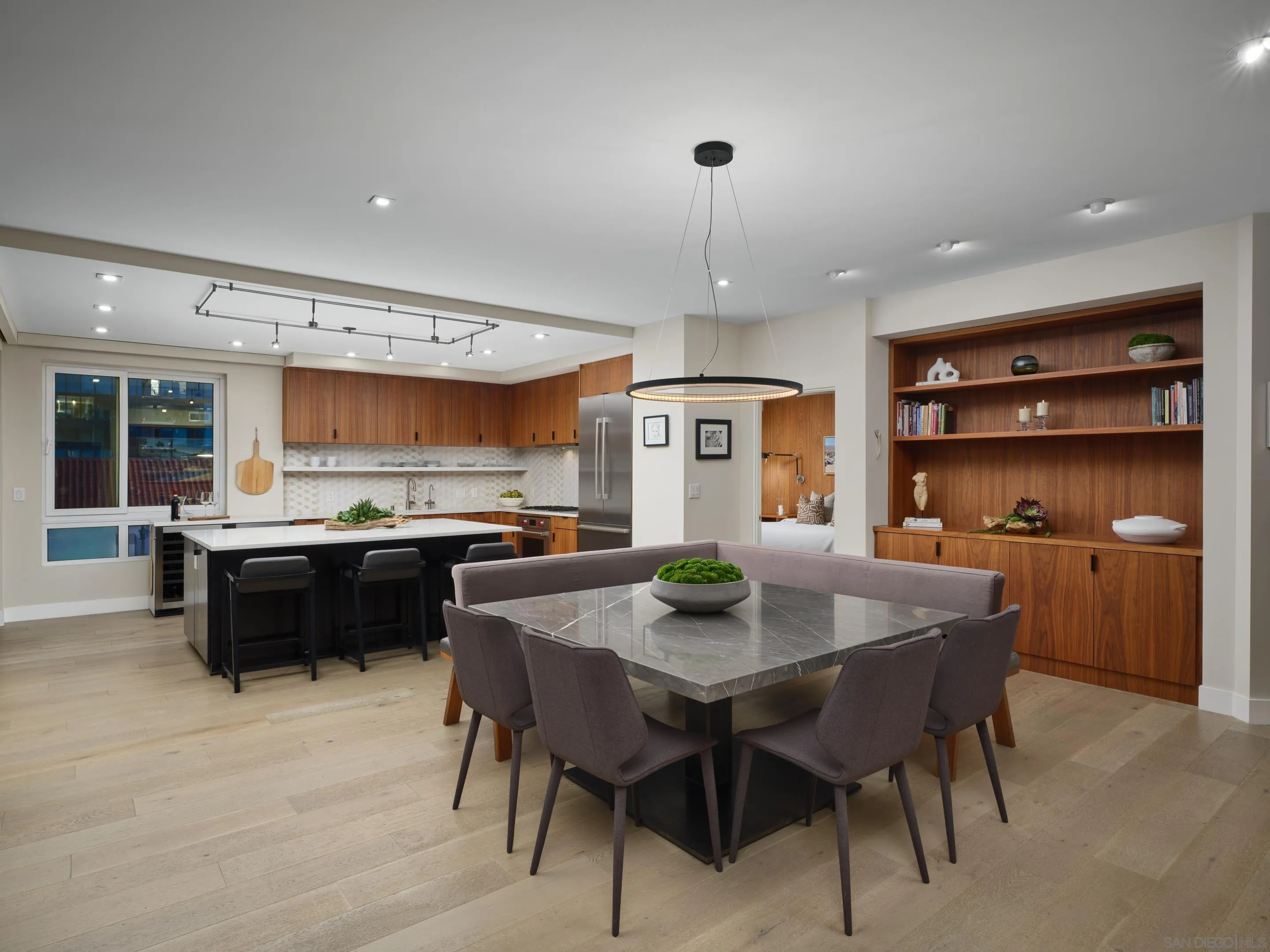 2665 5th Avenue Unit 608