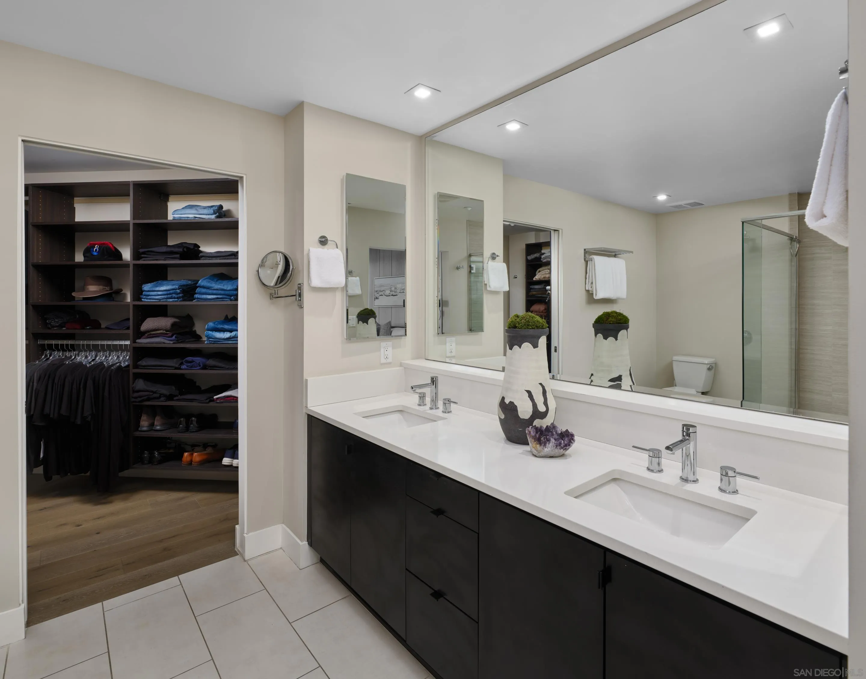 2665 5th Avenue Unit 608