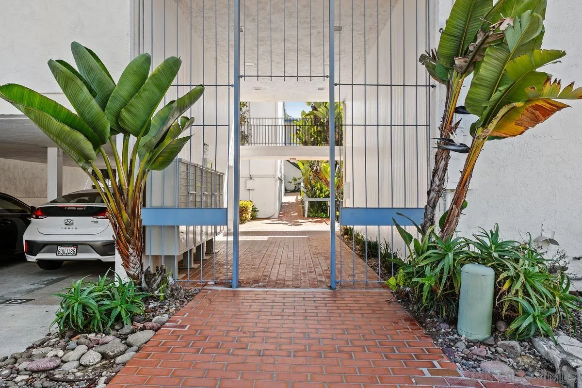 4099 Huerfano Ave Unit 112