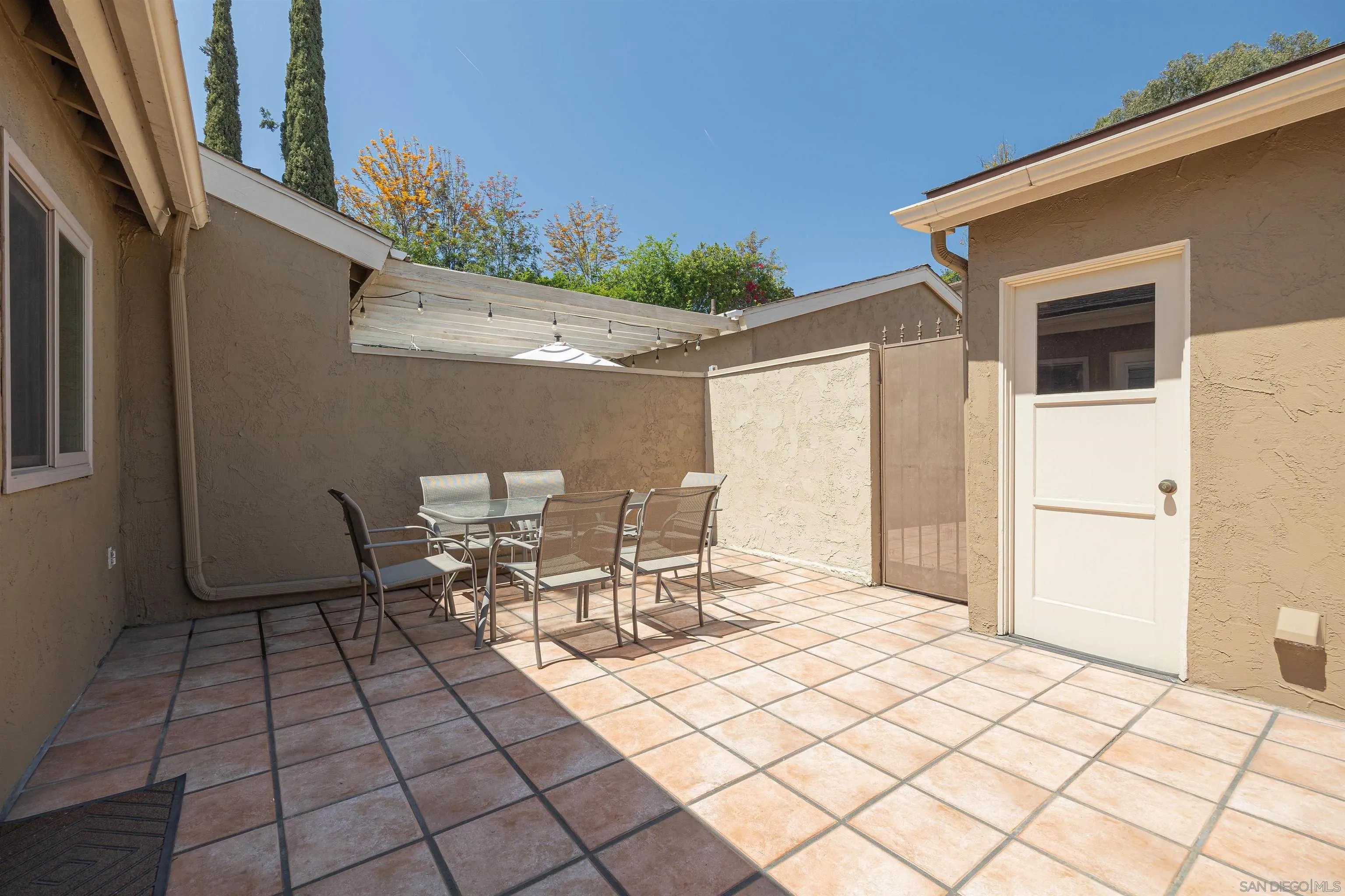 7700 Parkway Dr Unit 4
