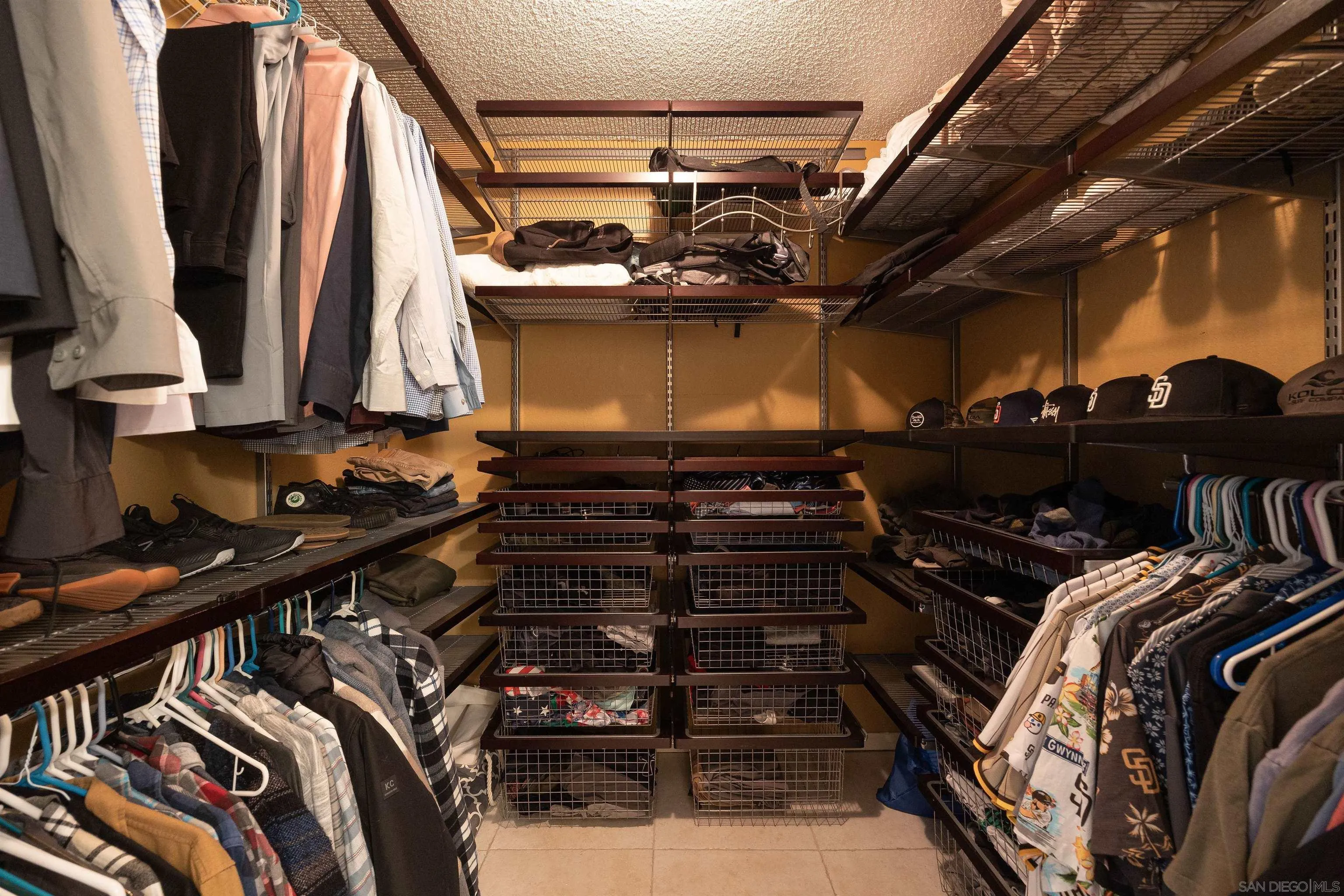 7700 Parkway Dr Unit 4